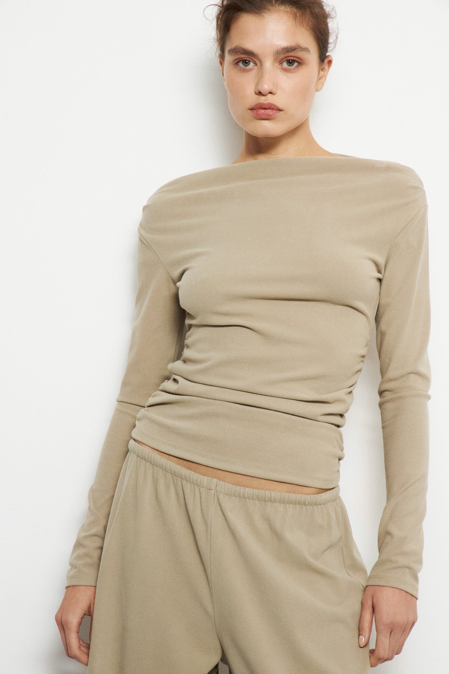 LIGHT KHAKI