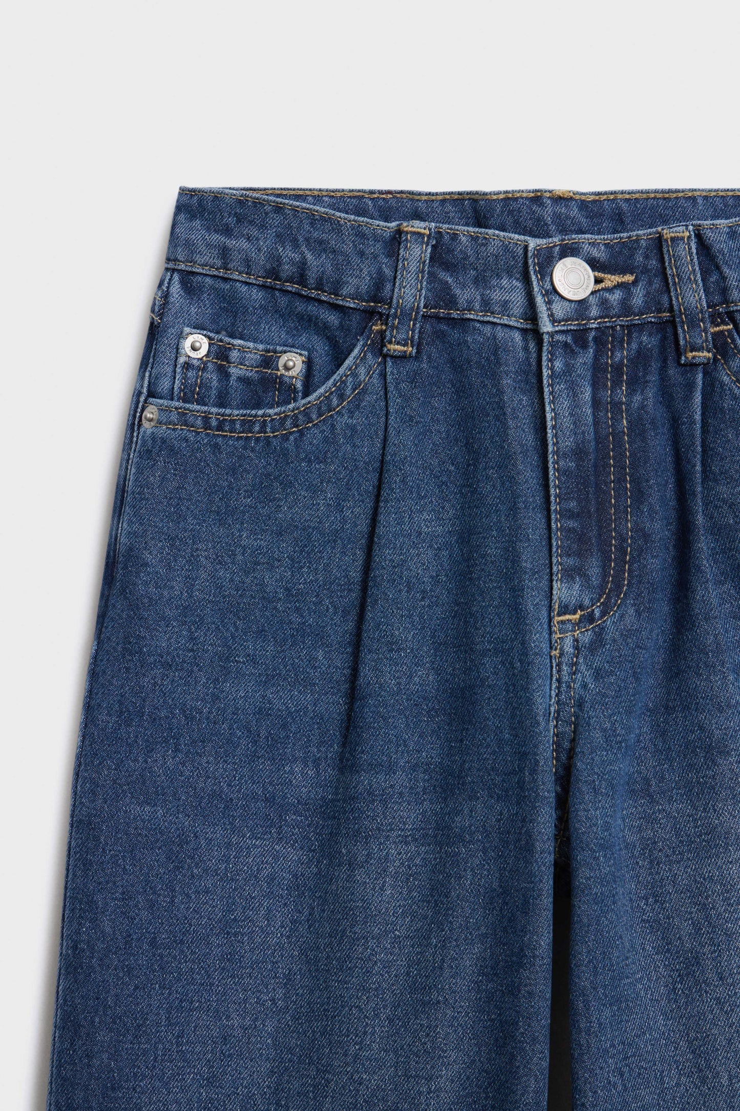 DENIM BLUE