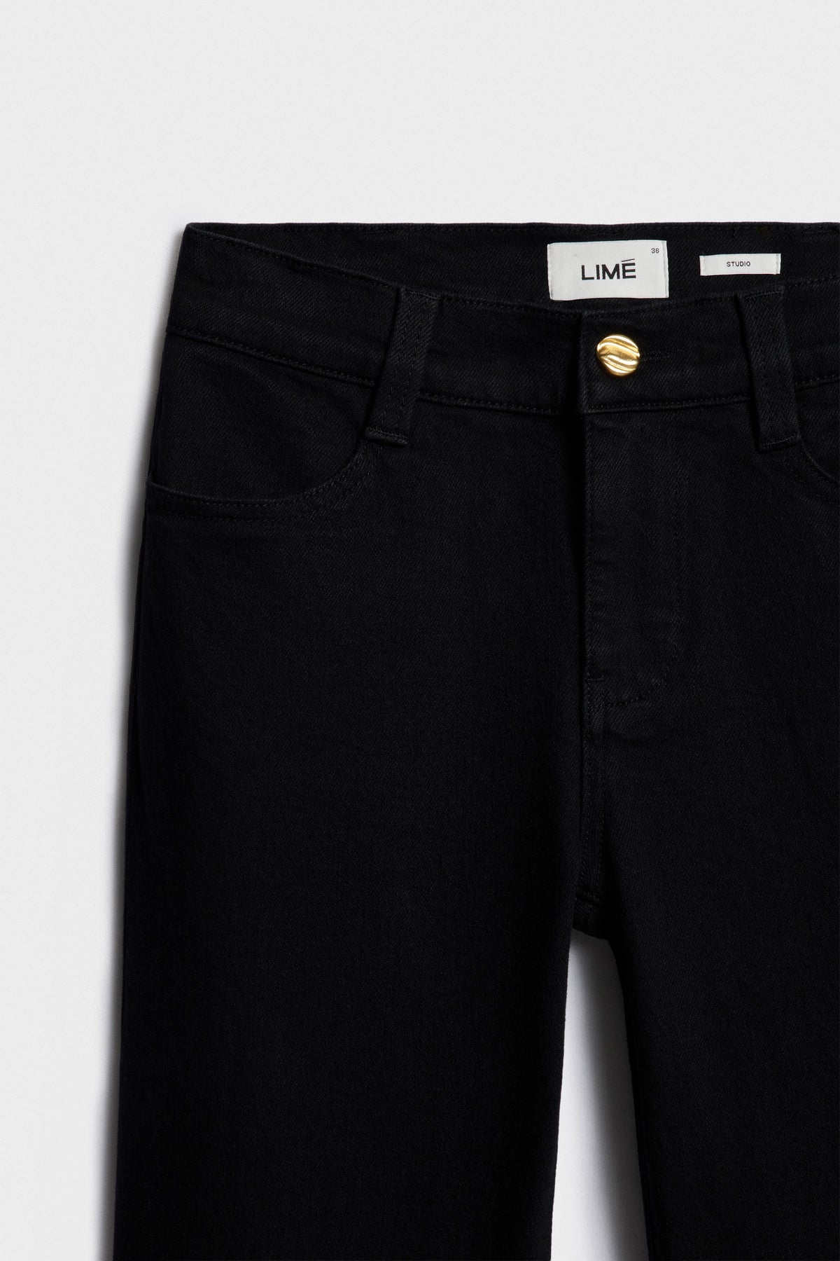 WASHED BLACK