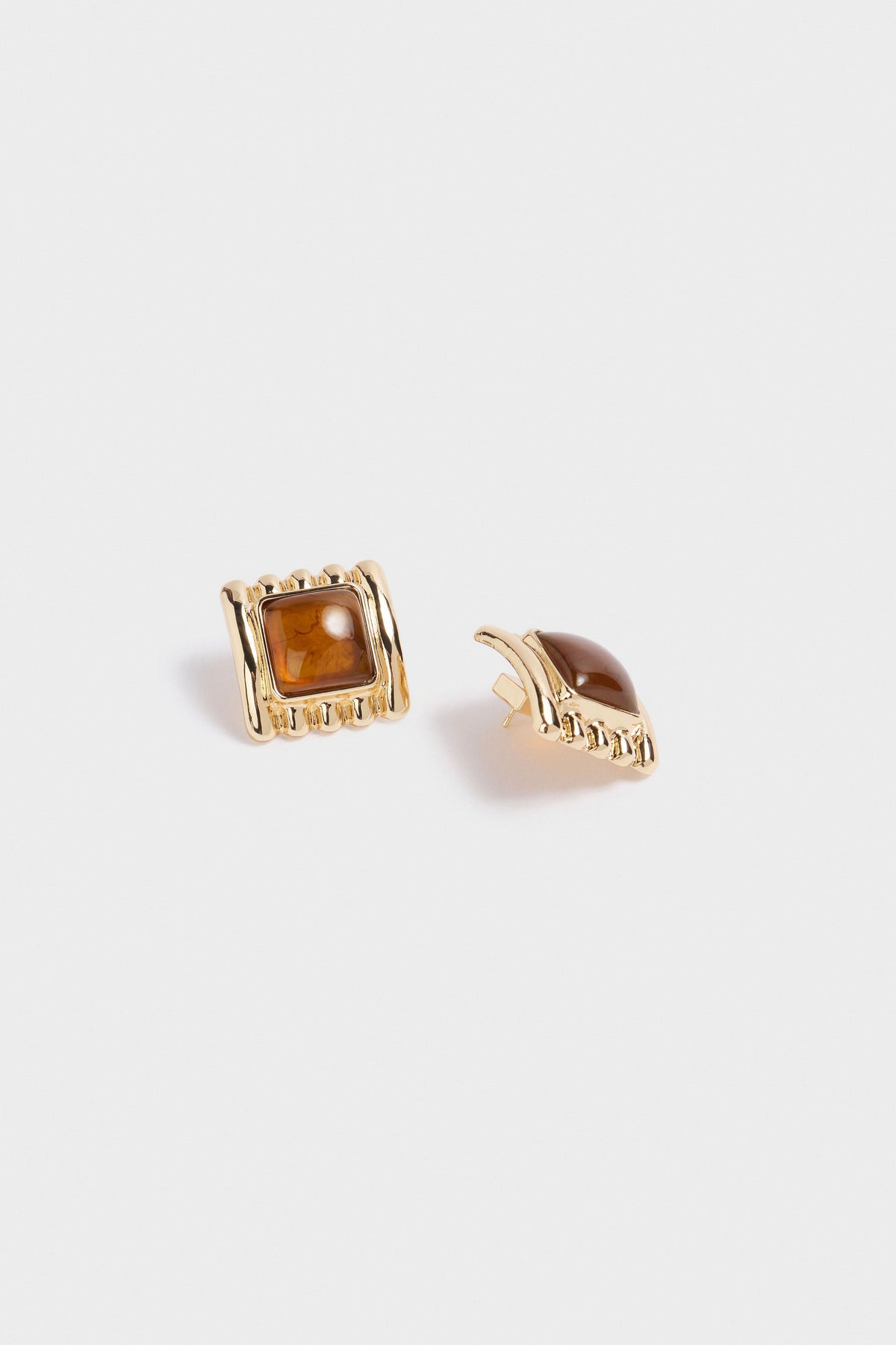 AMBER