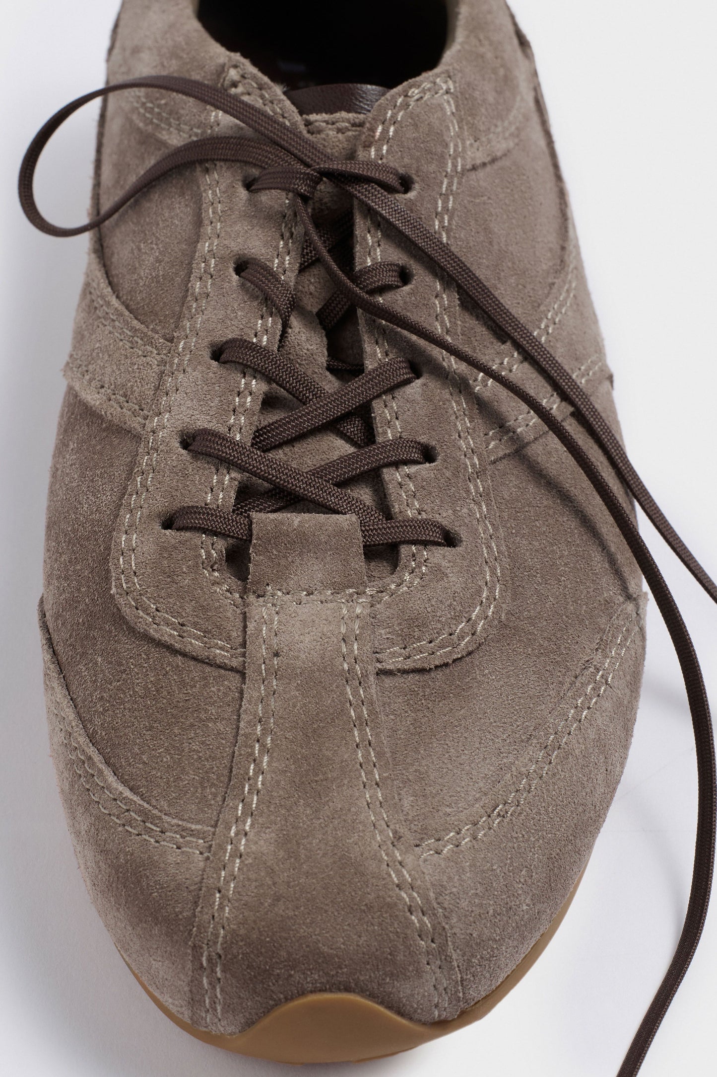DARK BEIGE