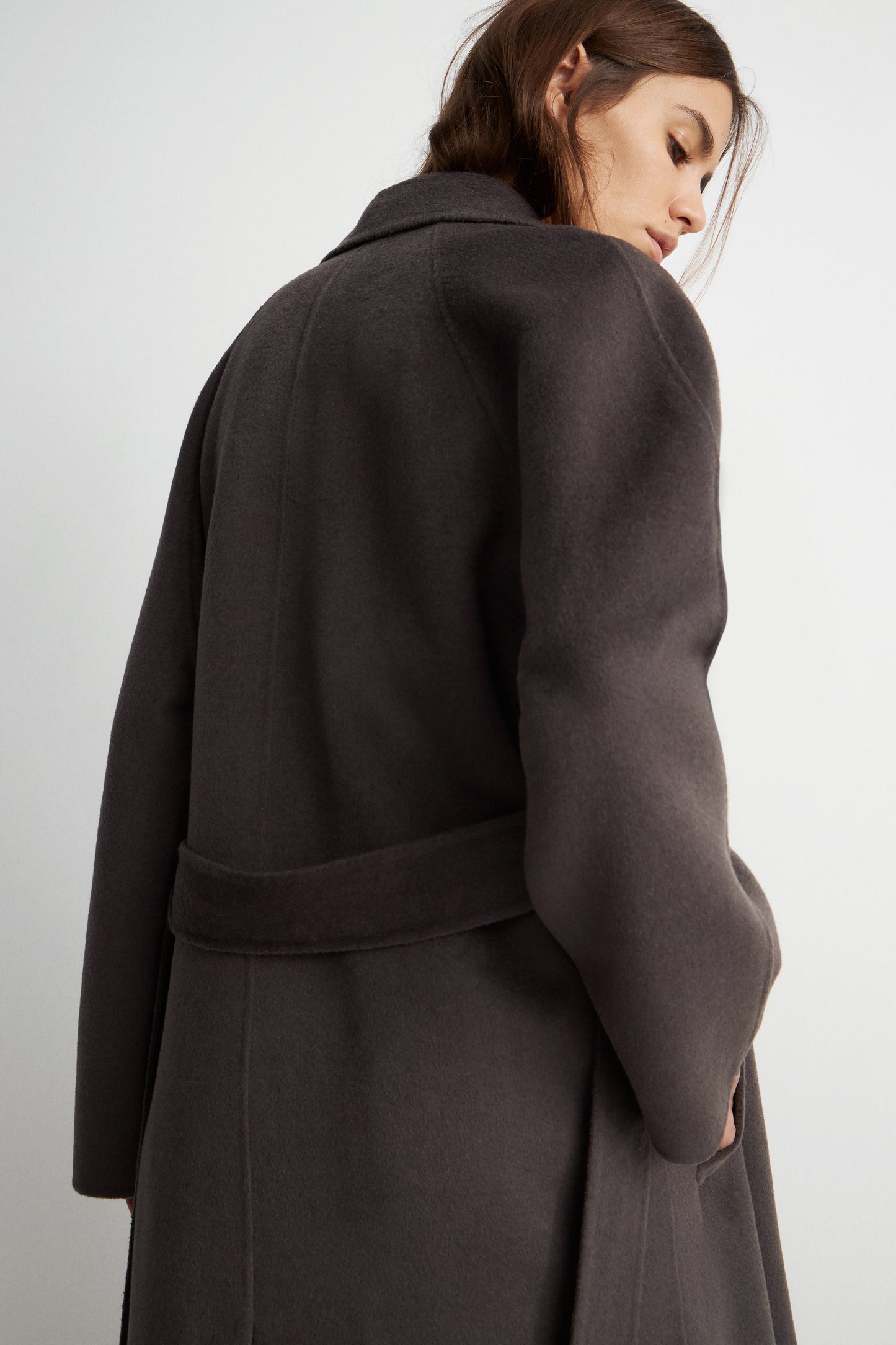 DARK GREY
