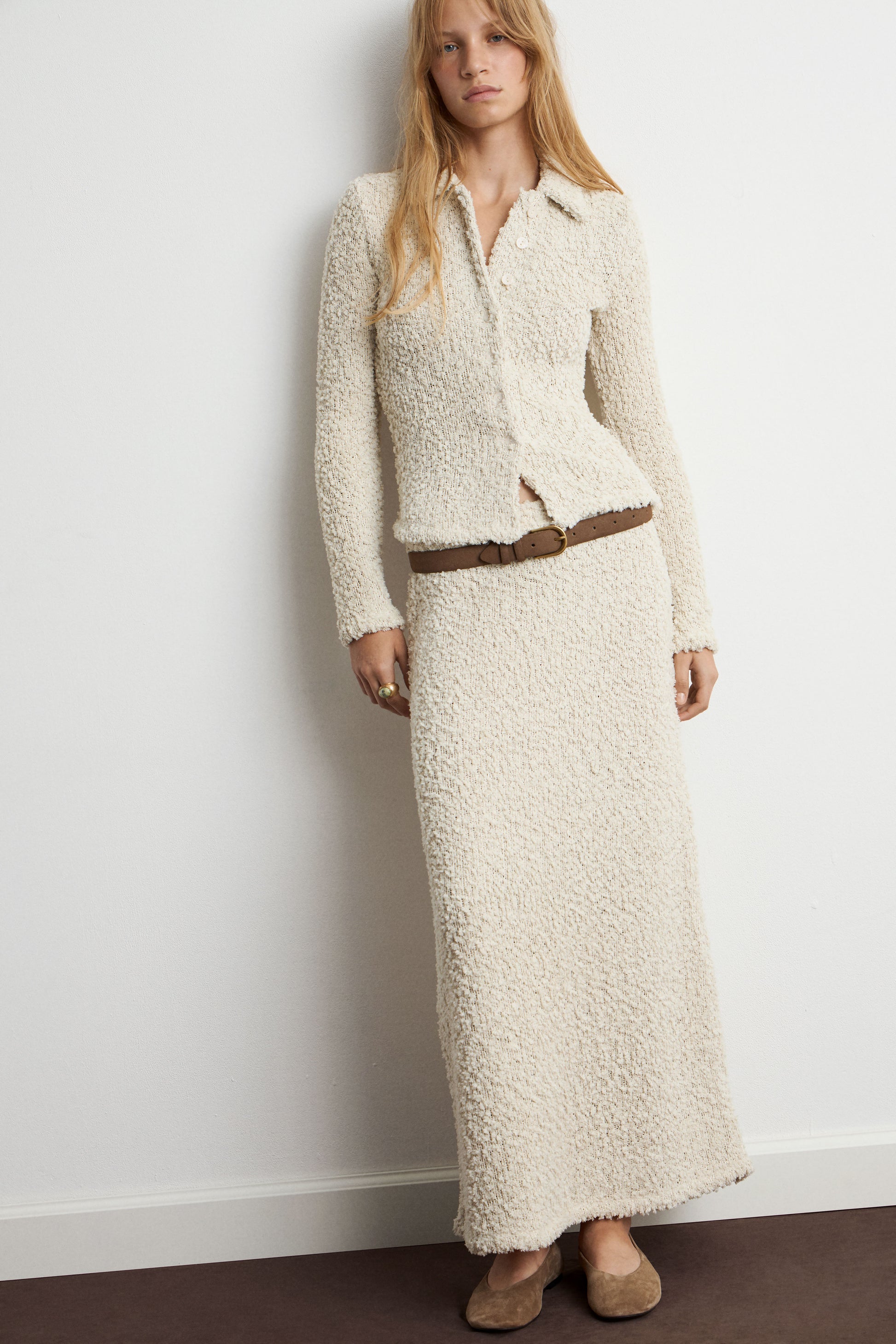 IVORY