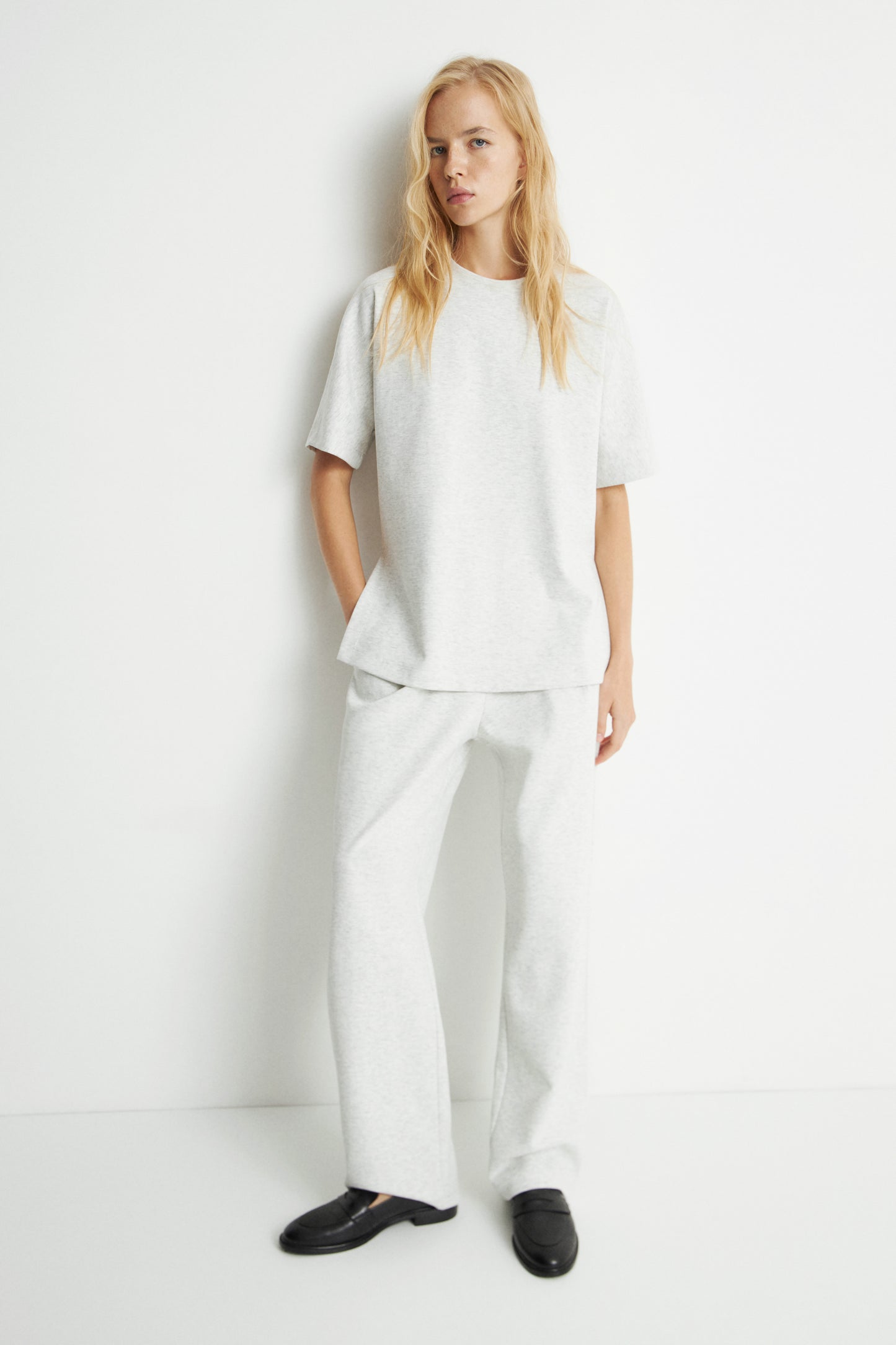 LIGHT GREY MELANGE