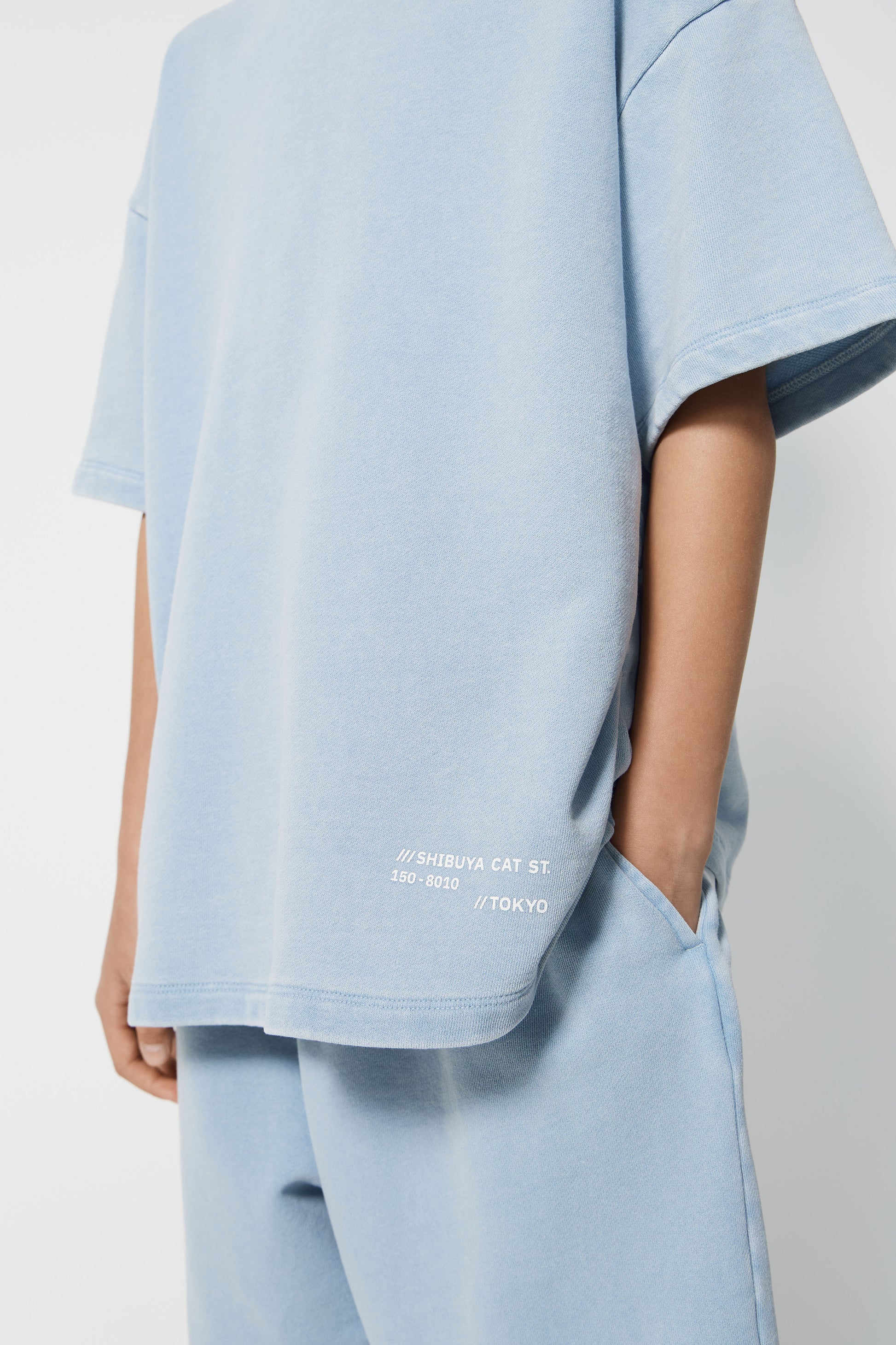 GREY BLUE
