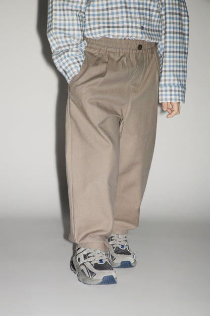 GRAY BROWN