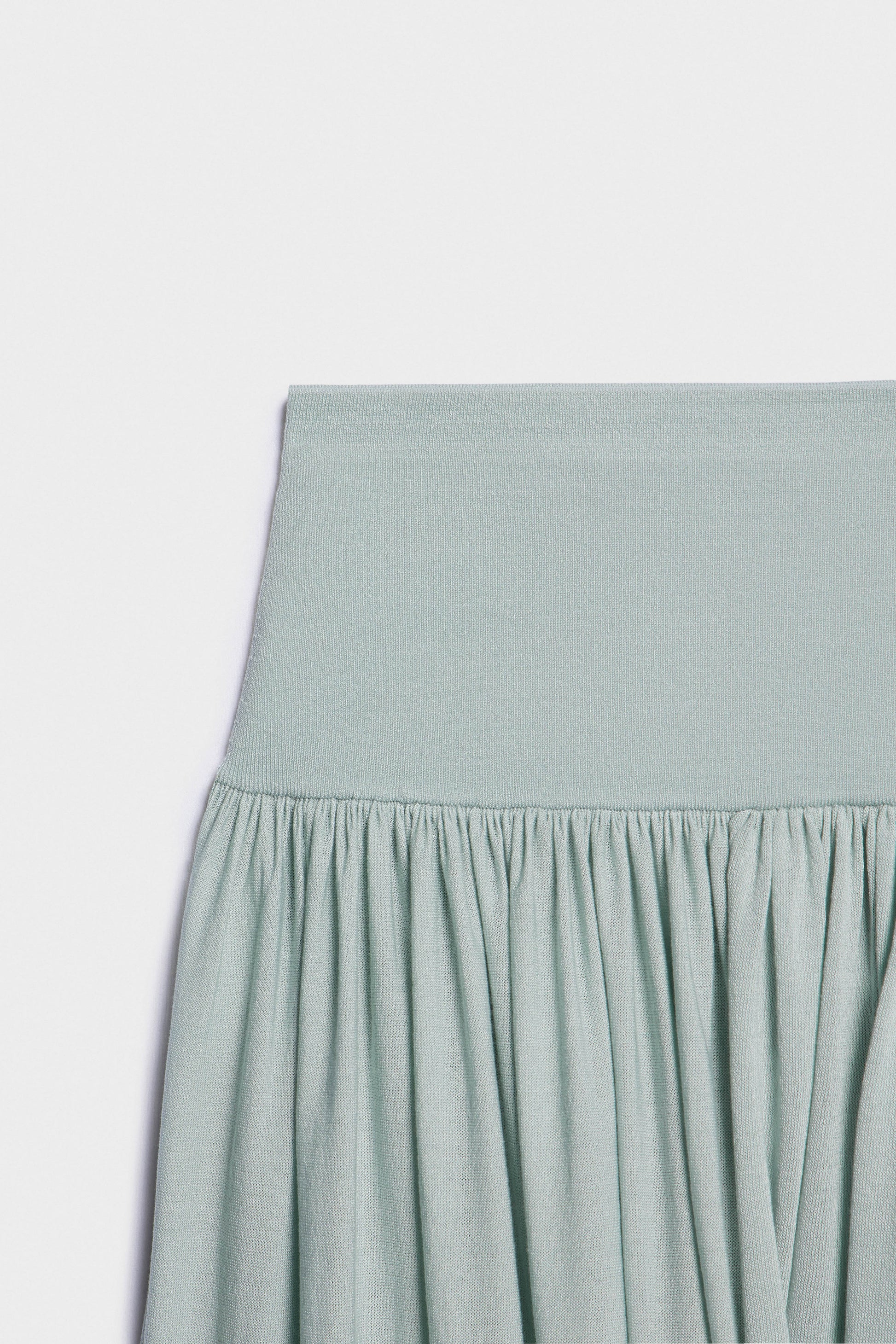 MINERAL BLUE
