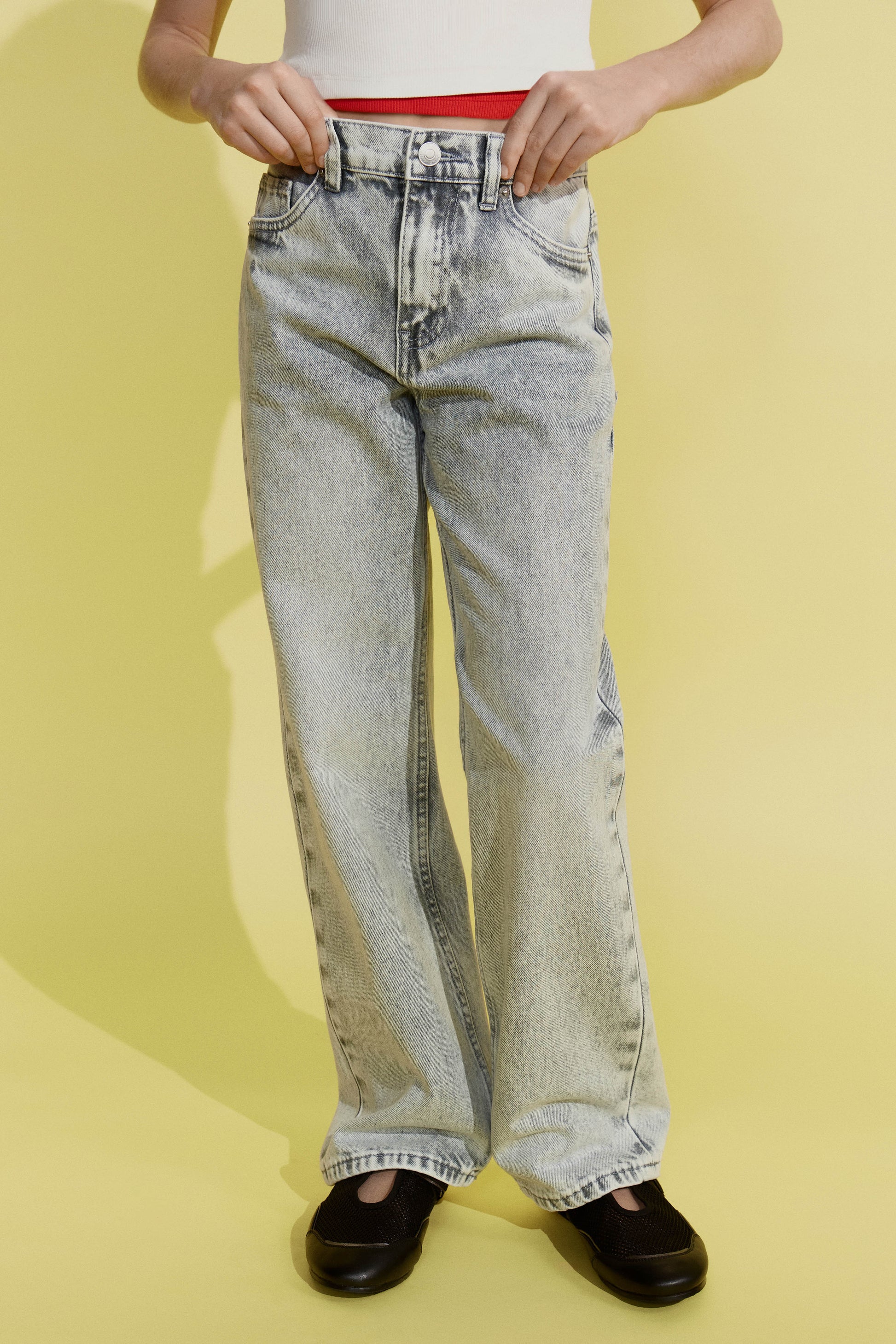 CONCRETE GREY