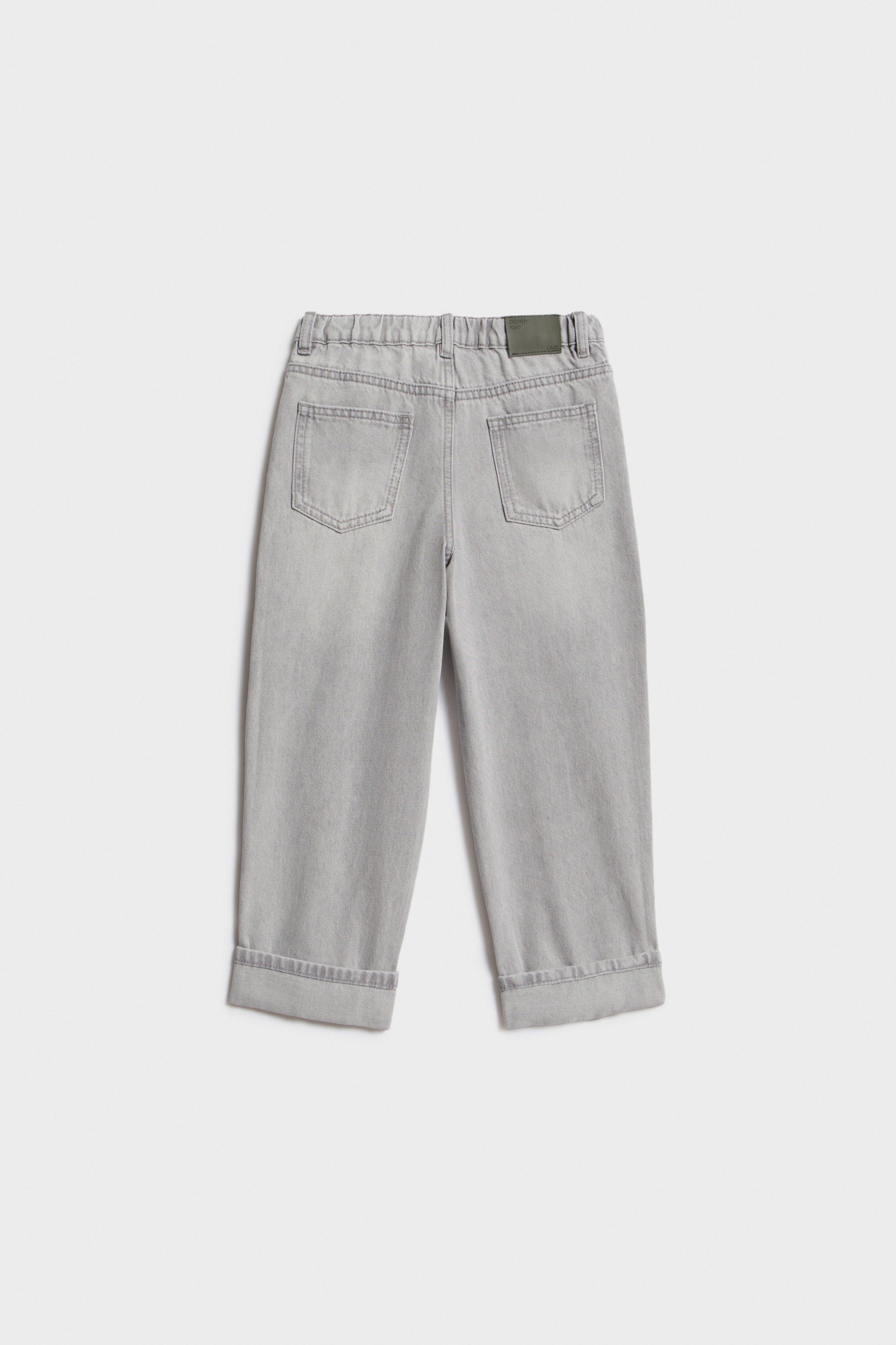 GLACIER GREY