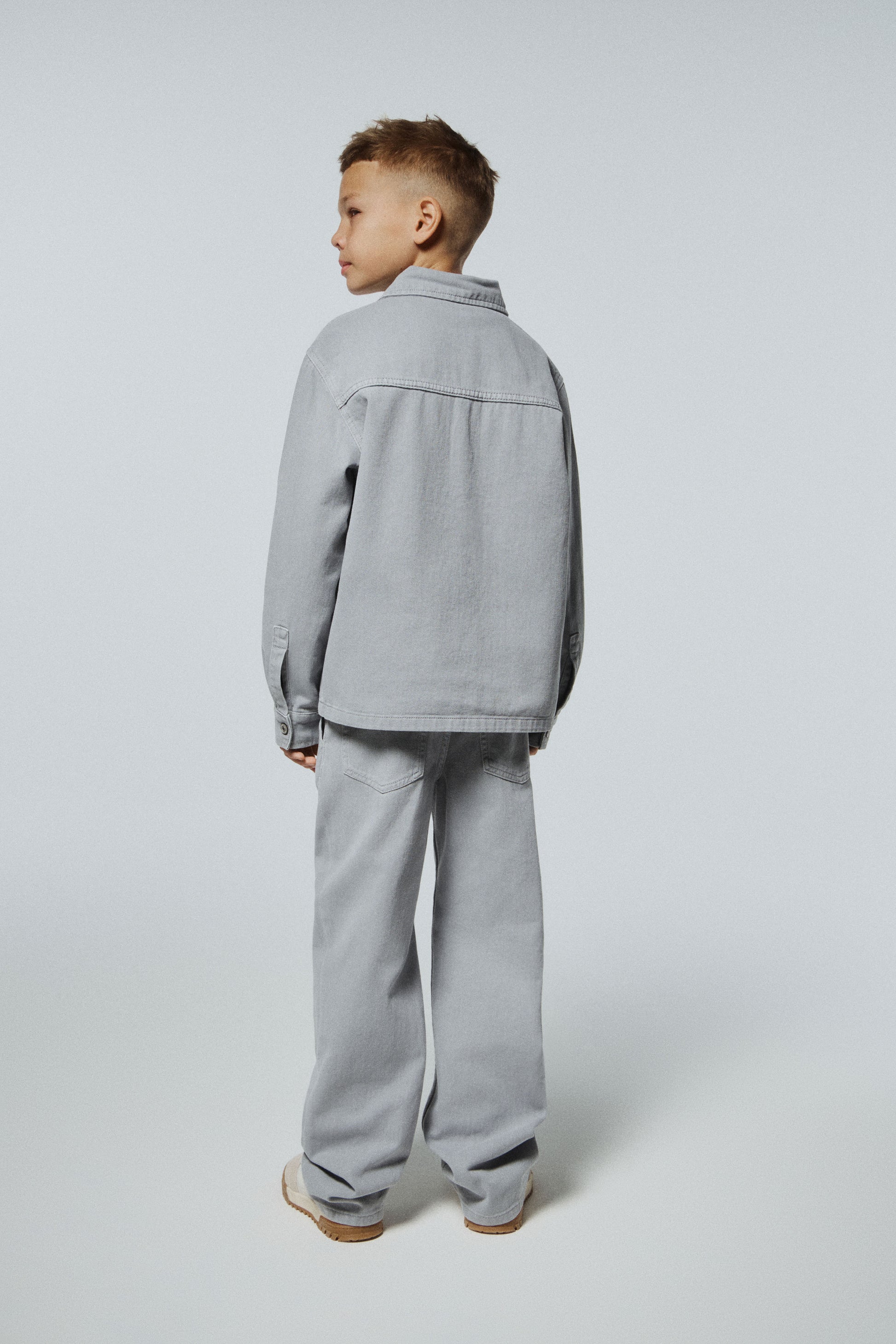 GREY BLUE