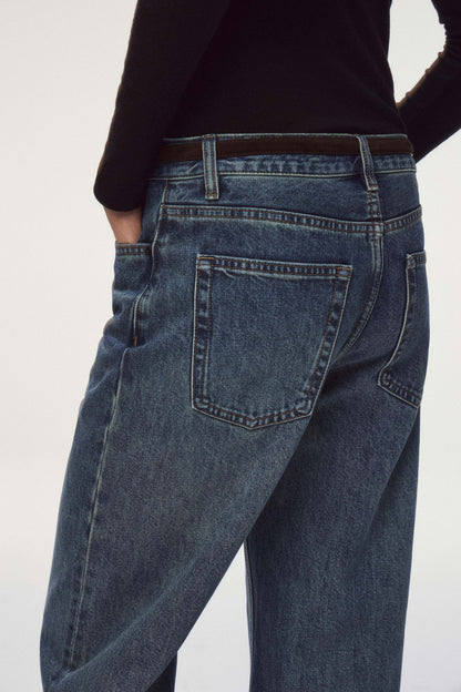 VINTAGE BLUE