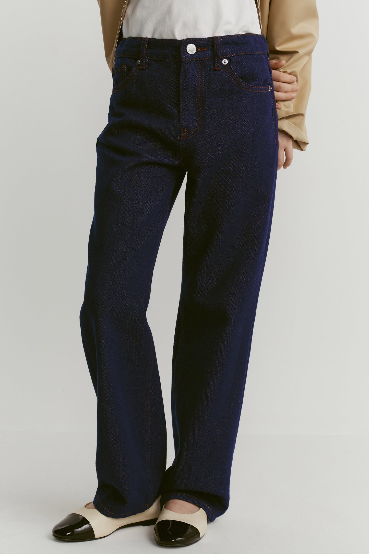 DARK BLUE