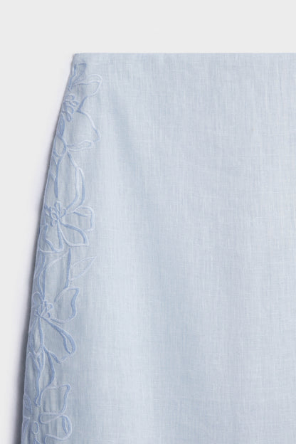 LIGHT BLUE