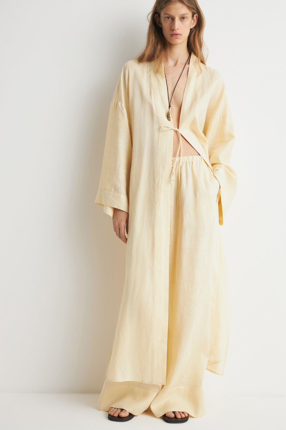 LIGHT YELLOW