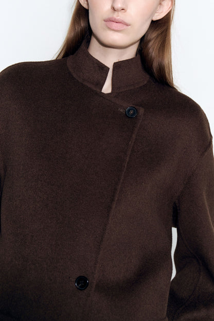 DARK BROWN