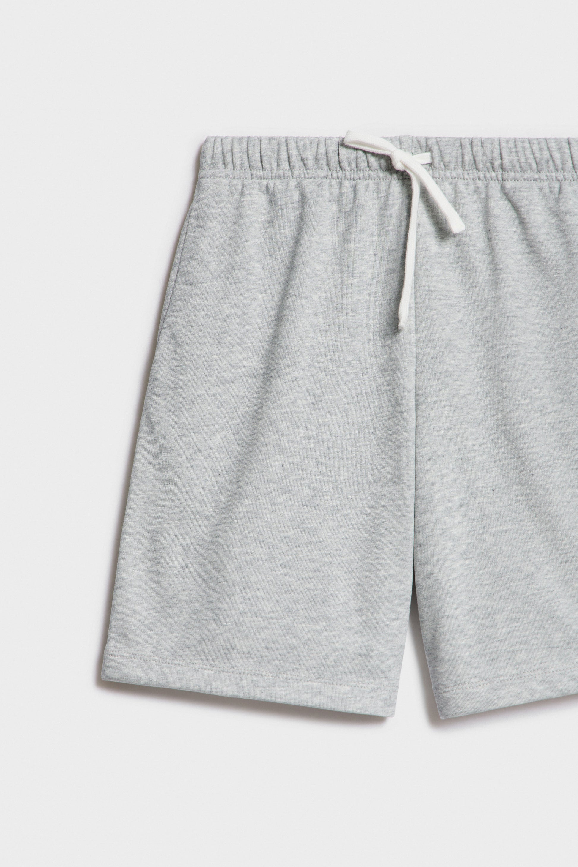 LIGHT GREY MELANGE