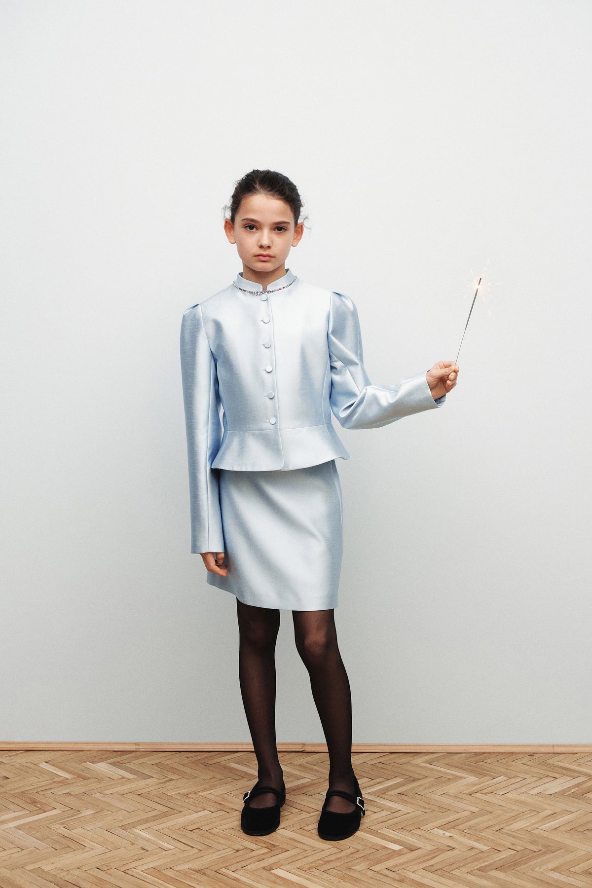 LIGHT BLUE
