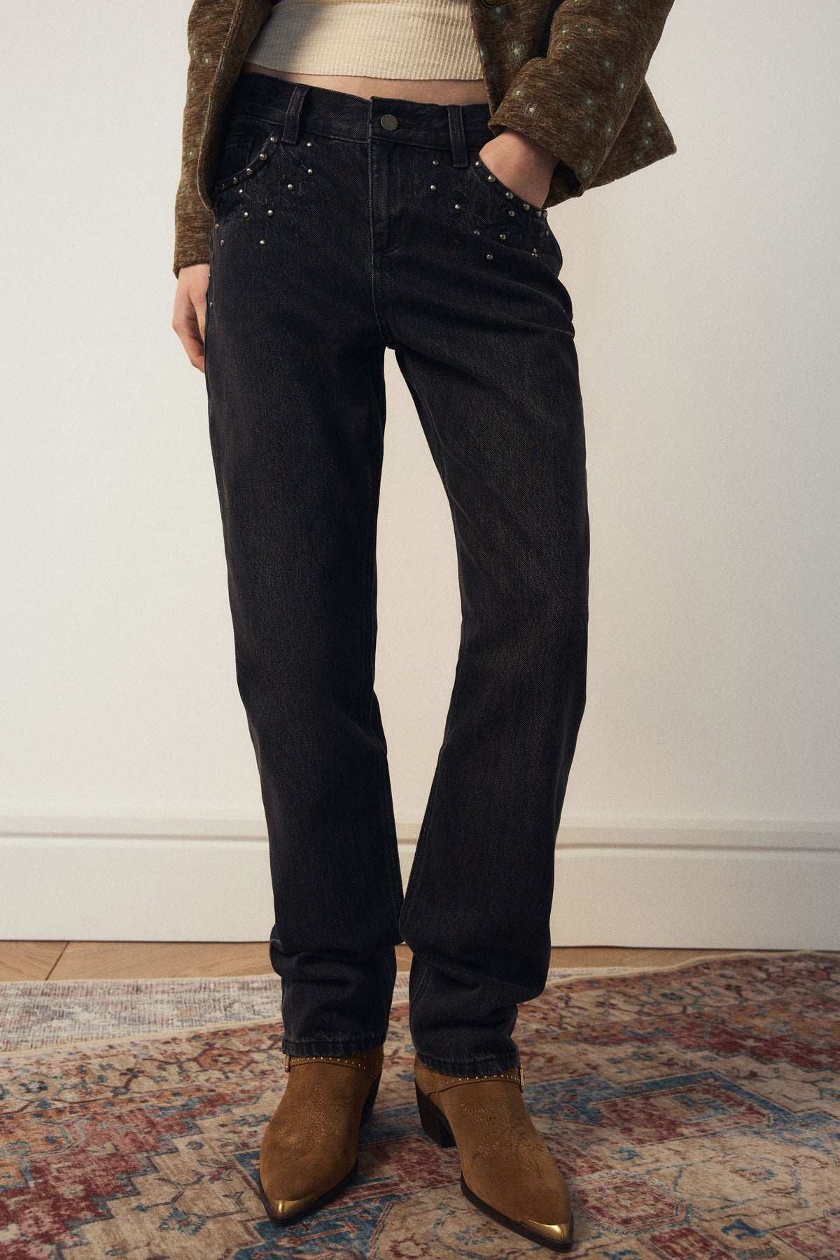 WASHED BLACK