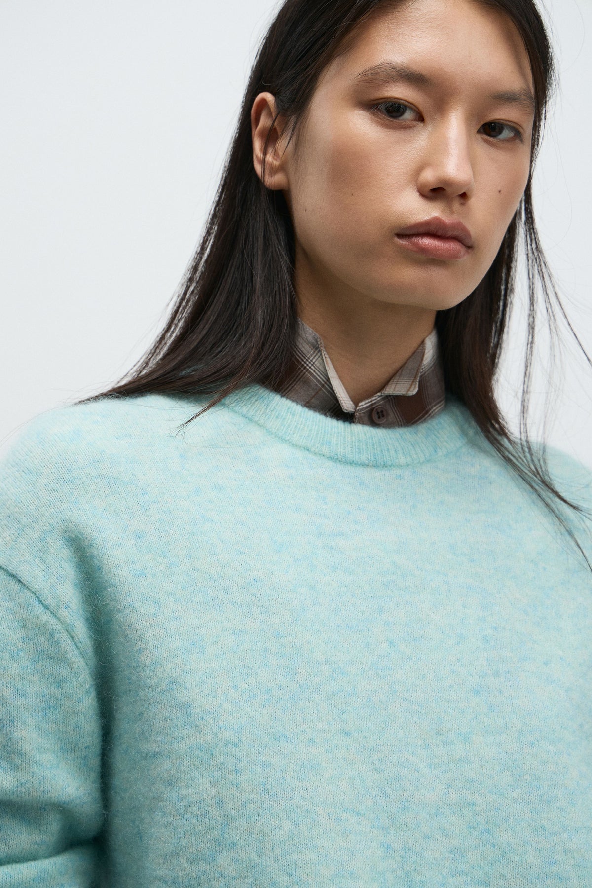 LIGHT TURQUOISE
