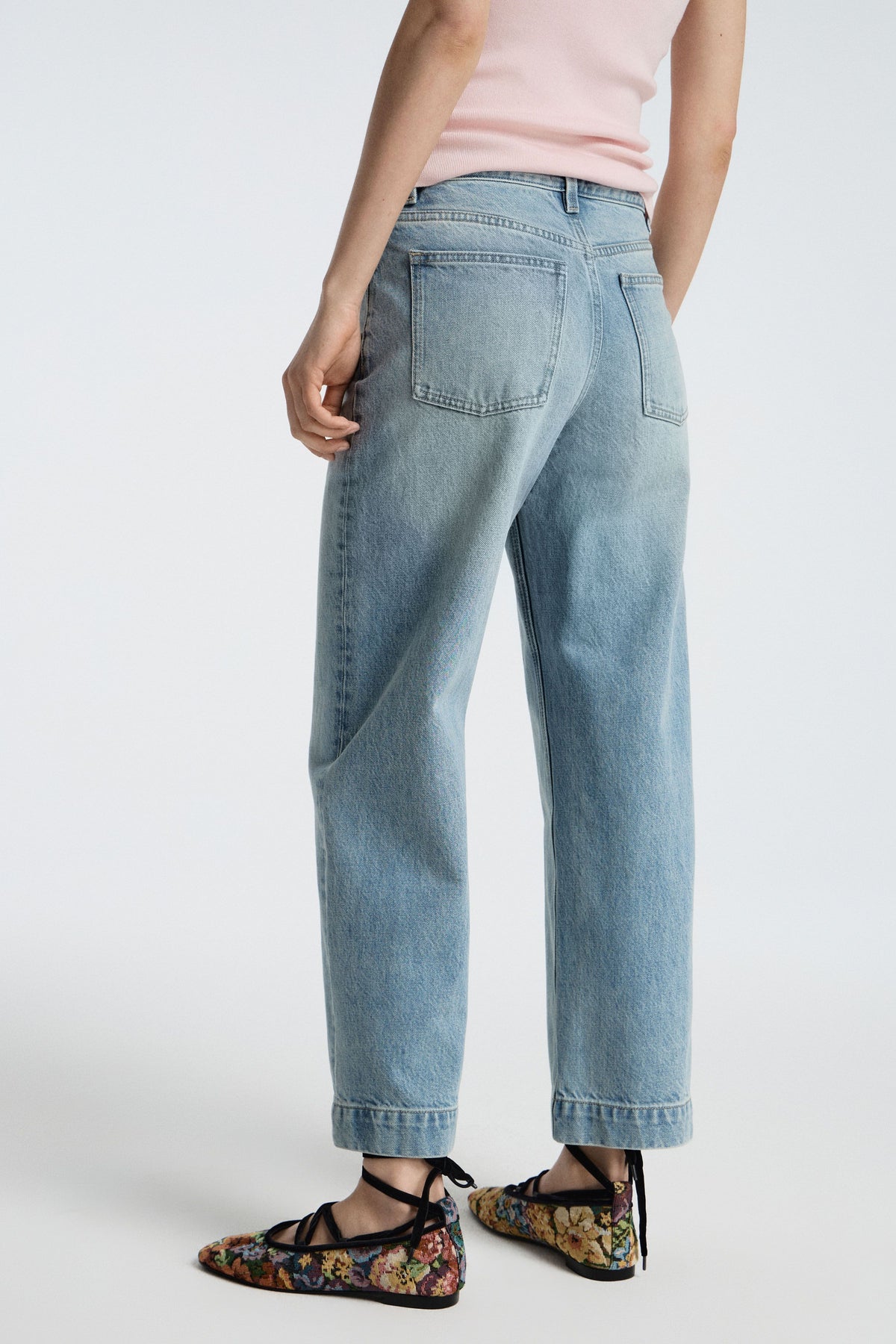 VINTAGE BLUE