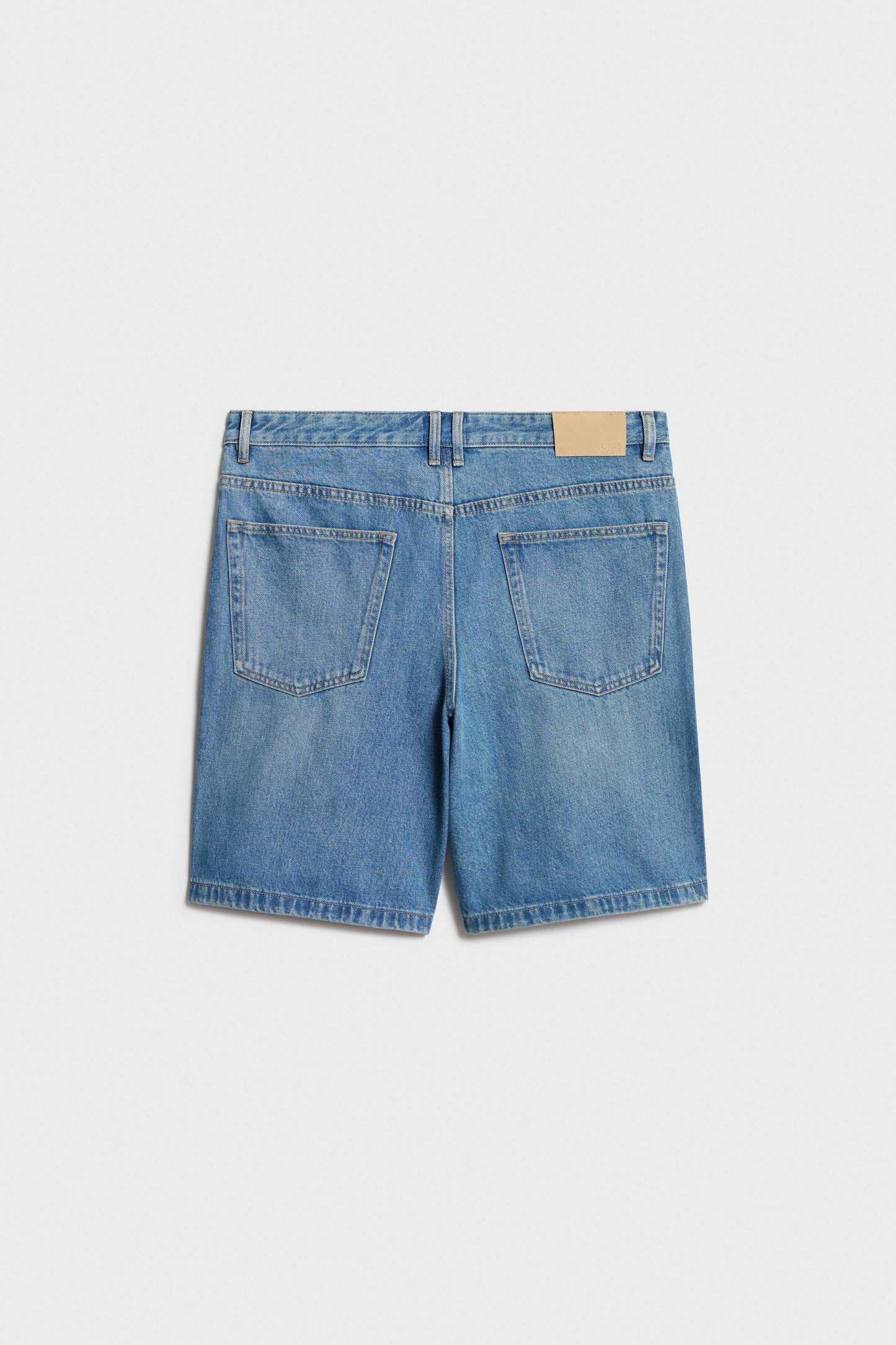 ANTIQUE BLUE