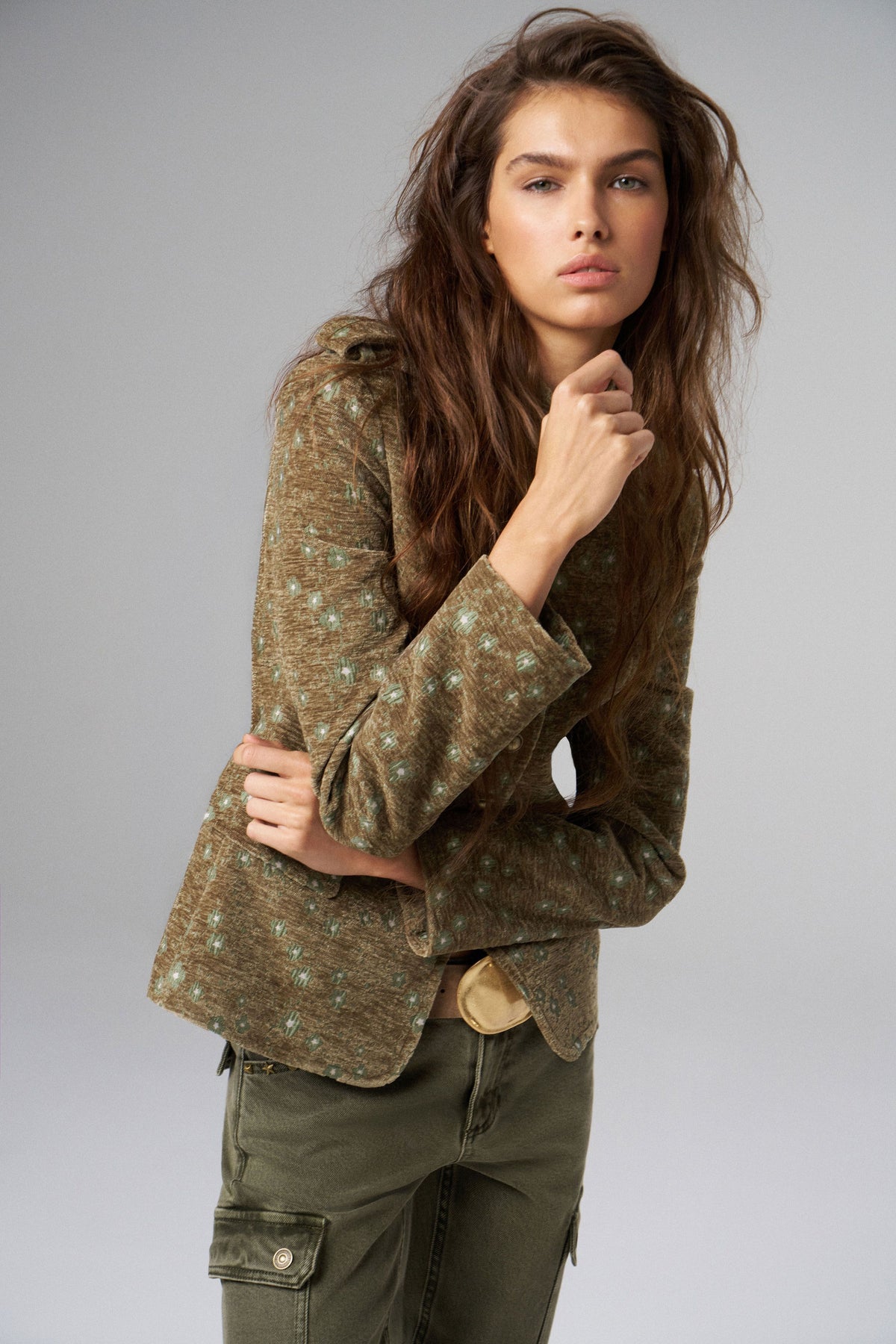KHAKI