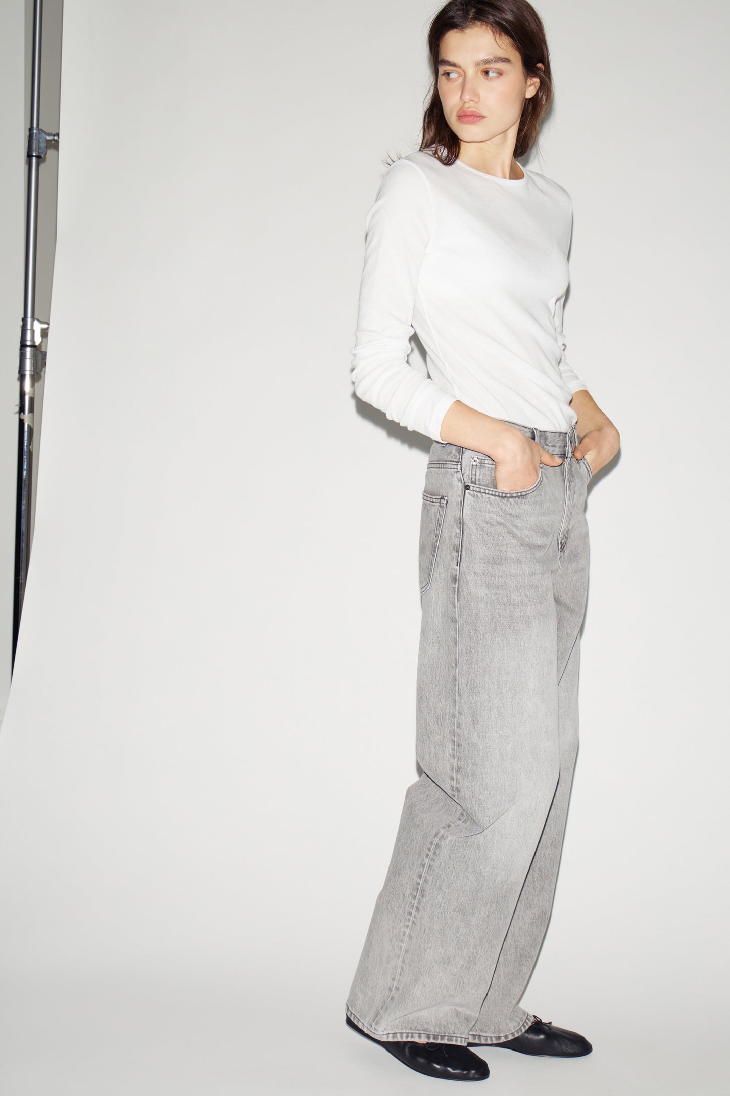 ARCTIC GREY