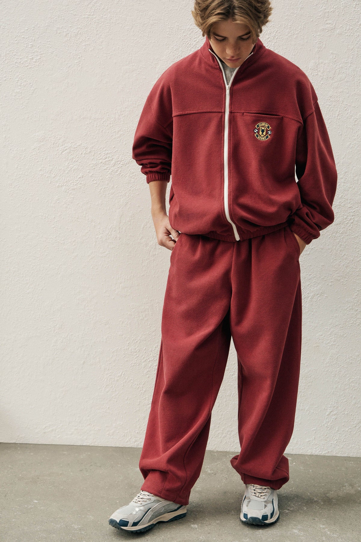 MAROON