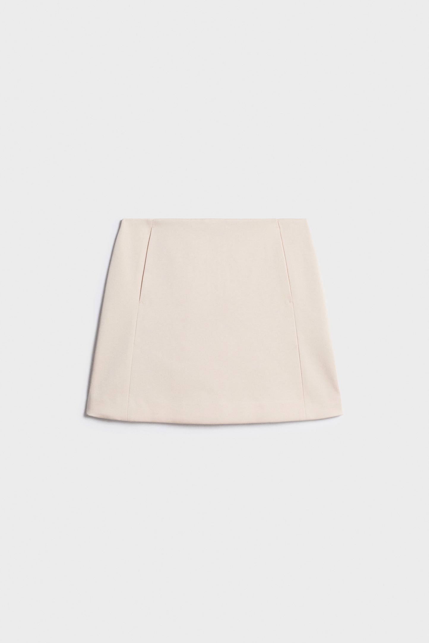 POWDER BEIGE