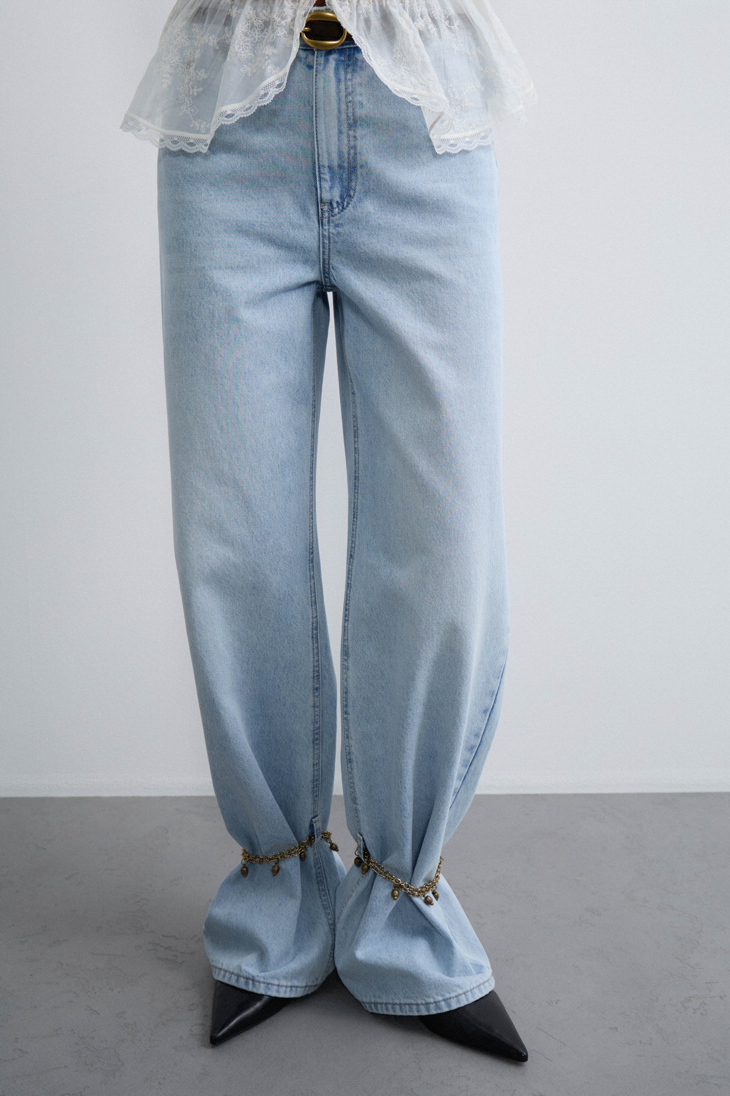 LIGHT BLUE