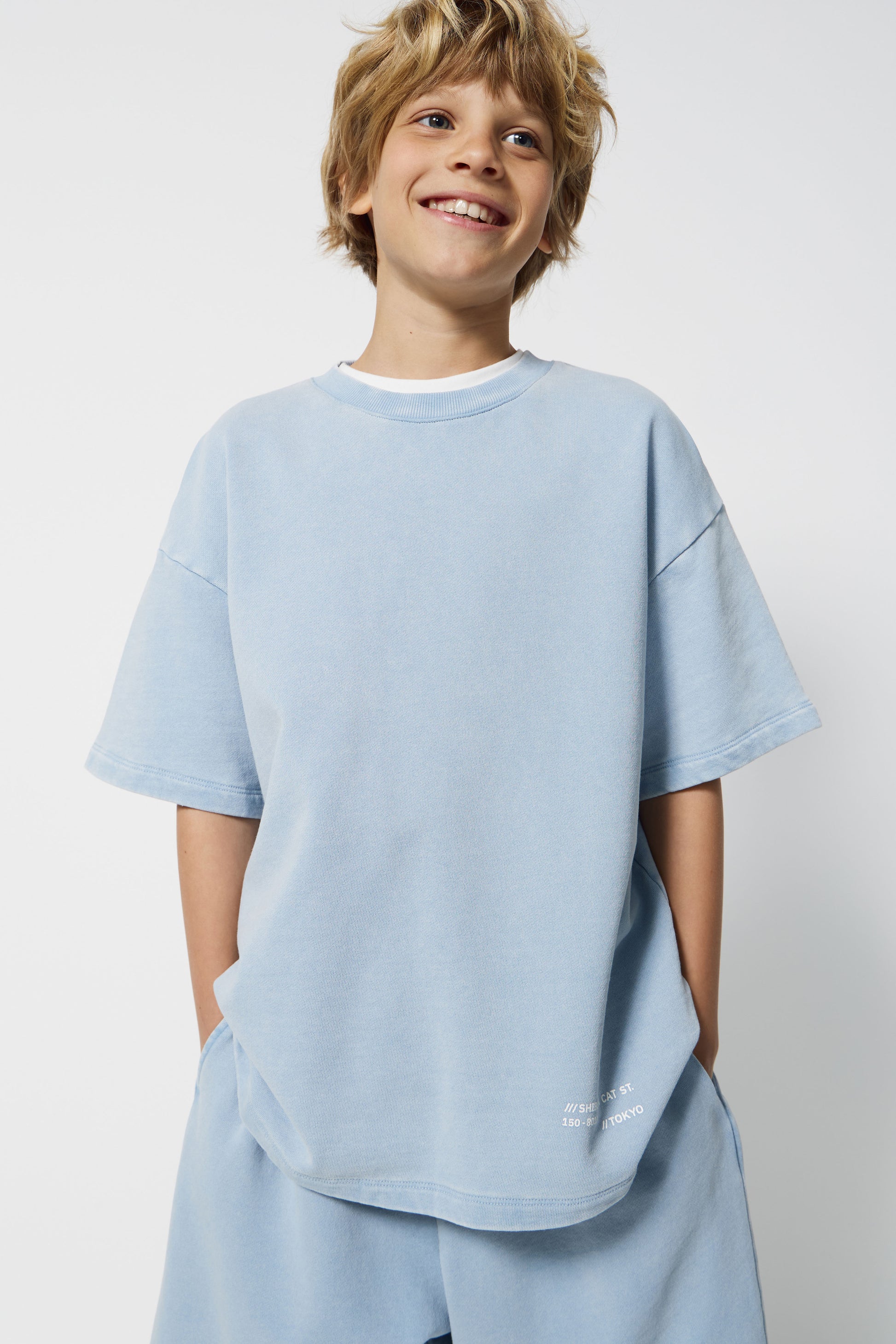 GREY BLUE
