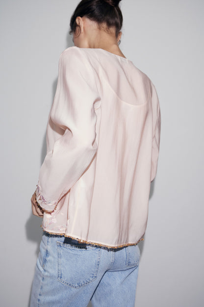 POWDER BEIGE