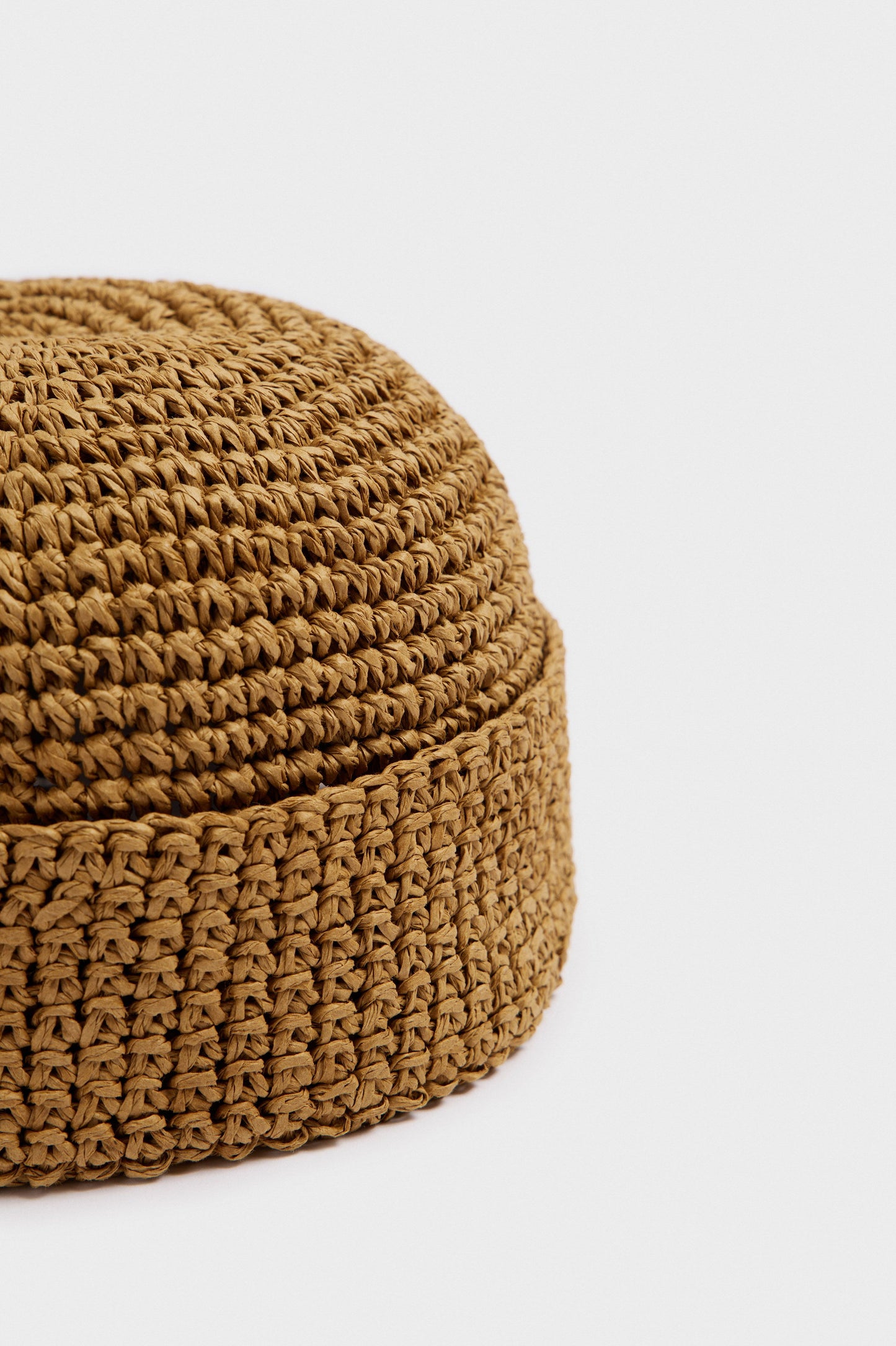 GOLD BEIGE