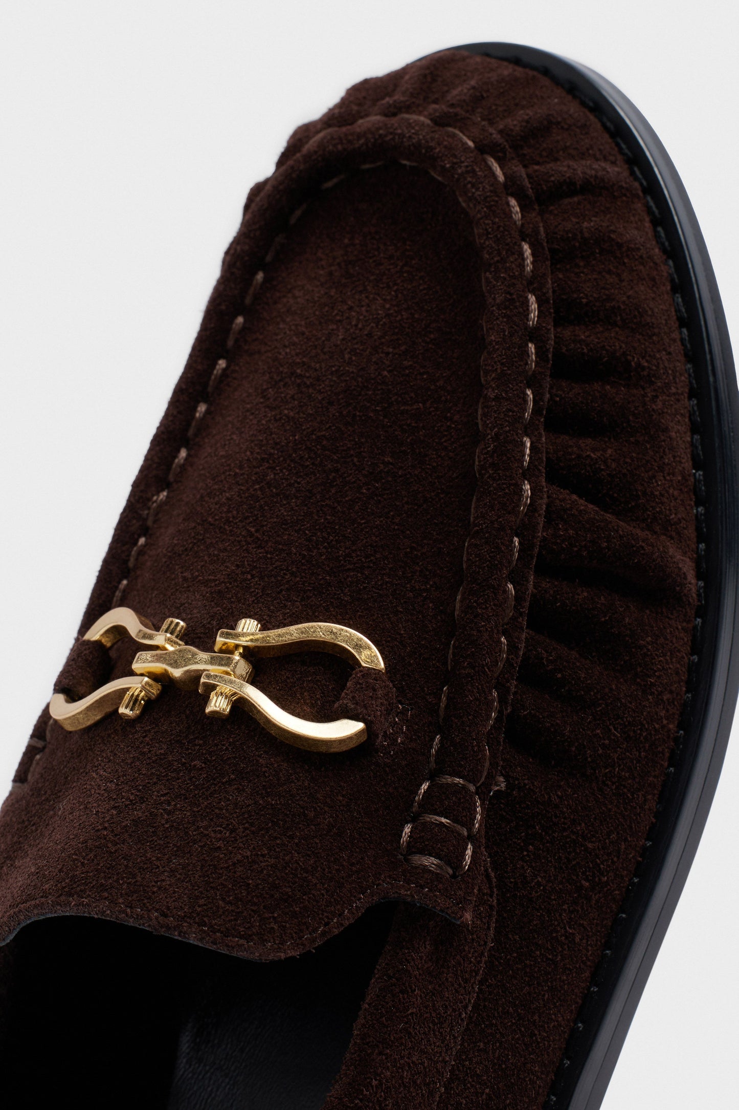 DARK BROWN