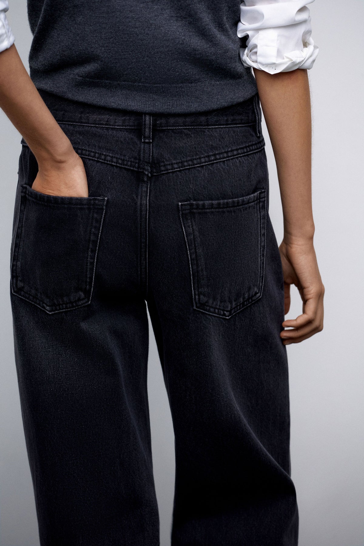 WASHED BLACK