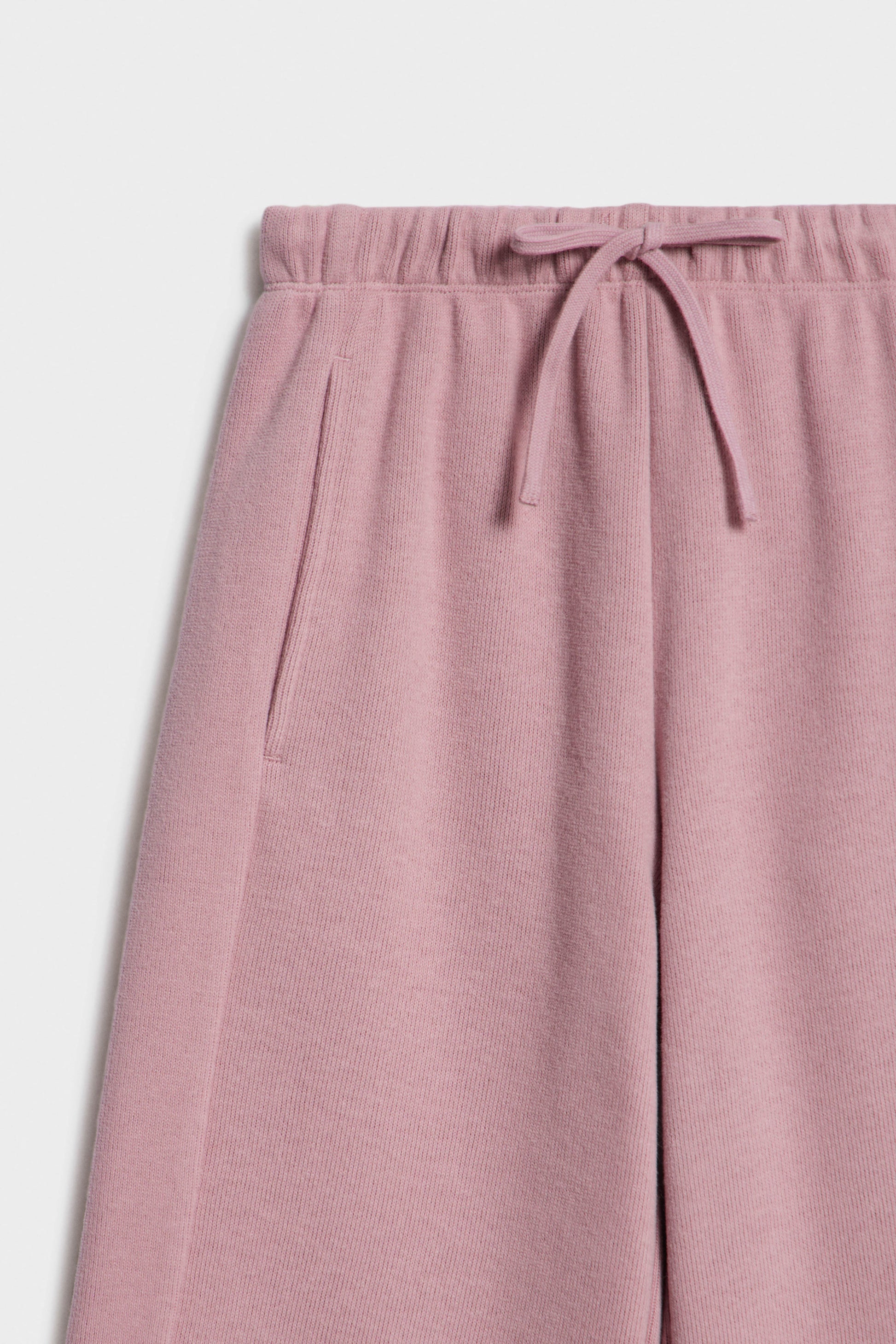 DUSTY LILAC
