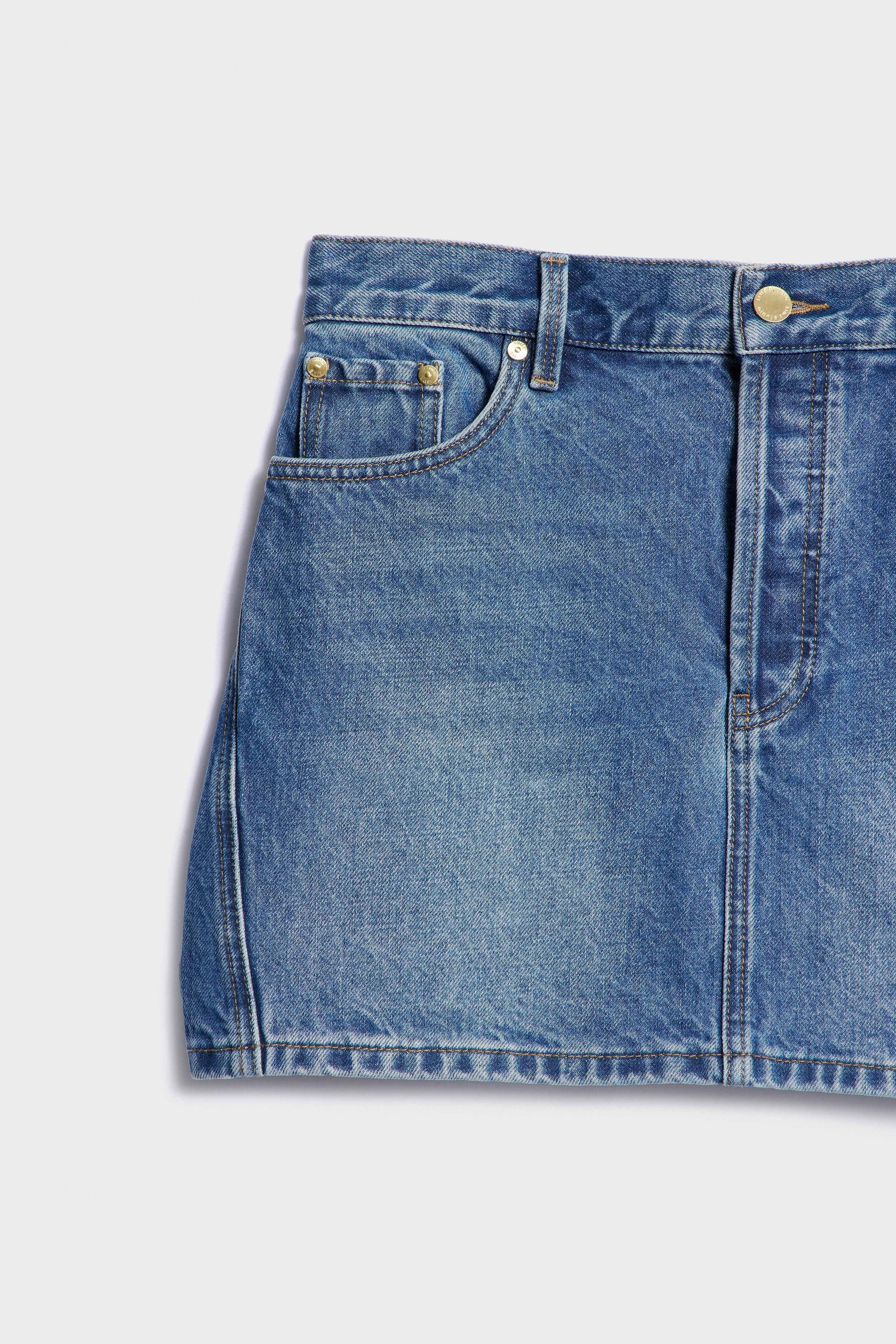 TRUE BLUE