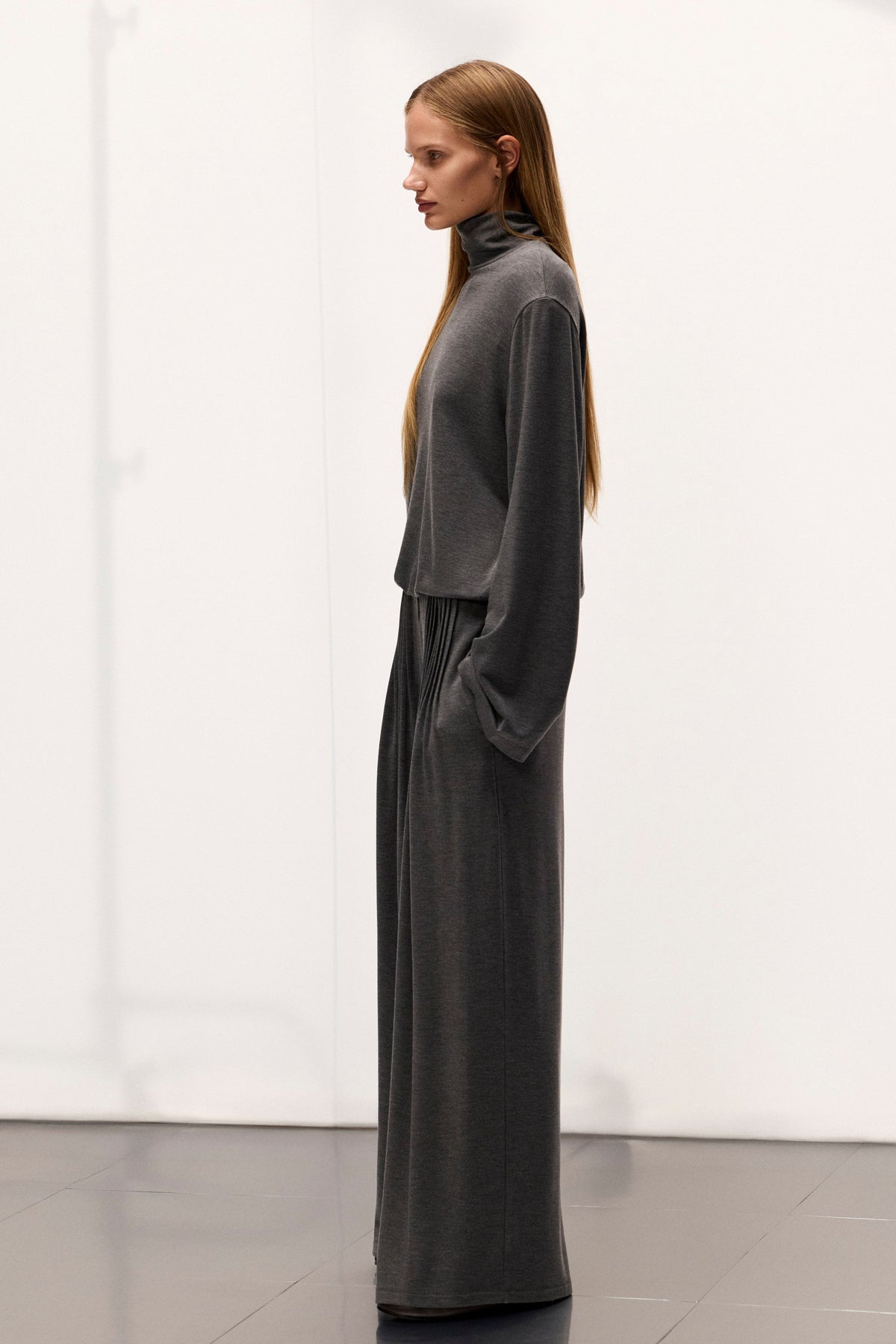 DARK GREY MELANGE