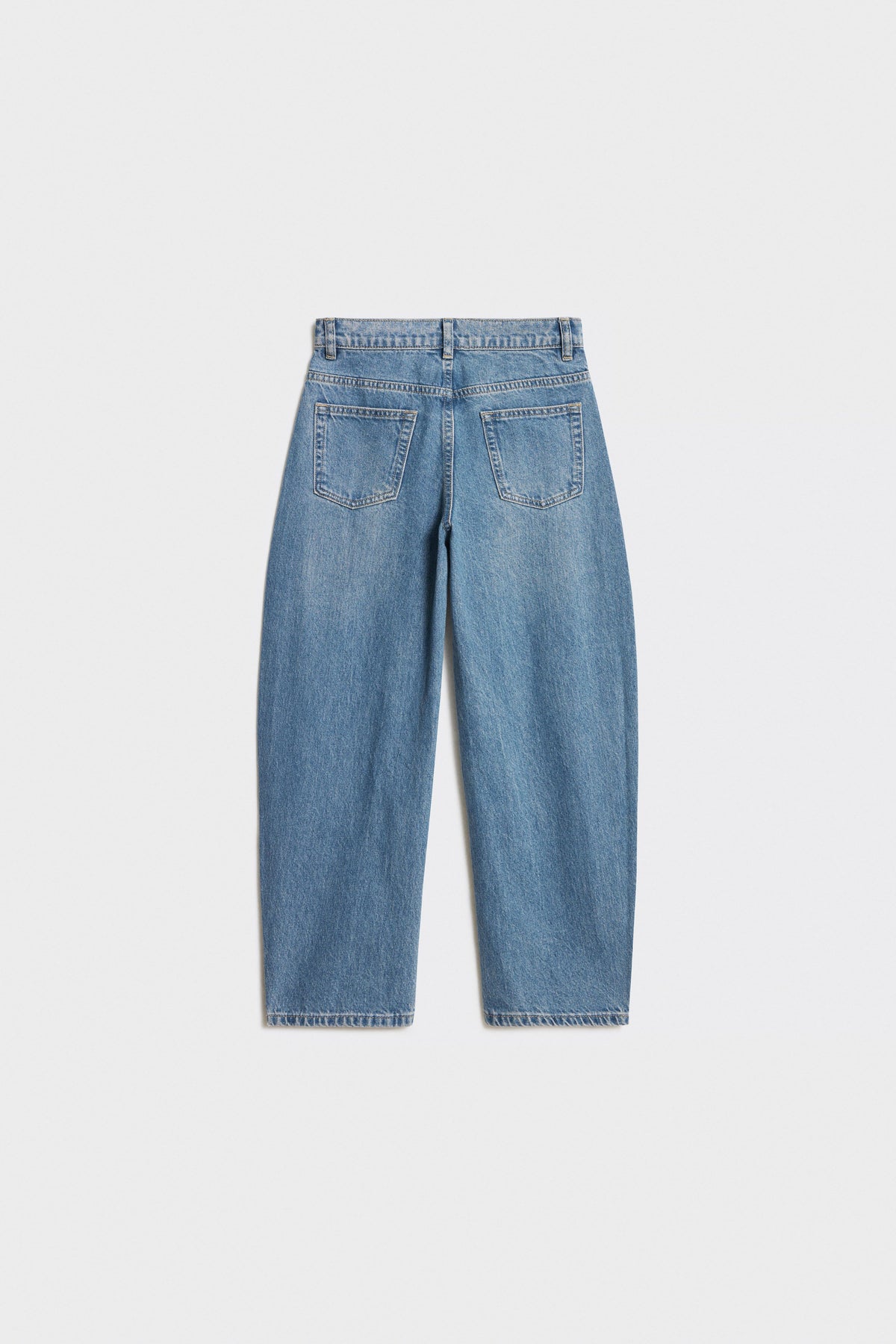 VINTAGE BLUE
