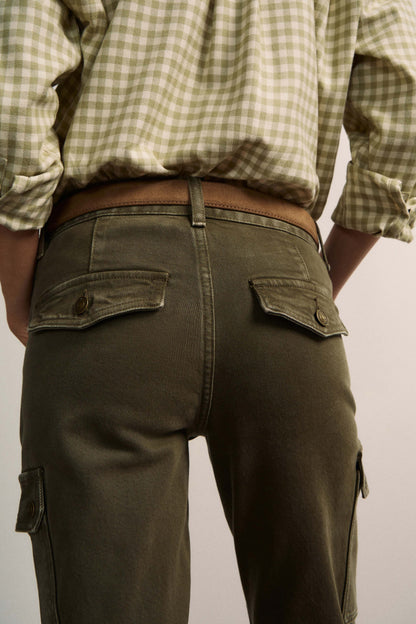 KHAKI