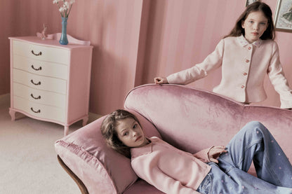 LIGHT PINK