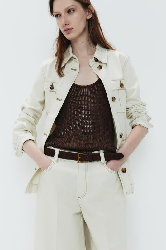 DARK BROWN