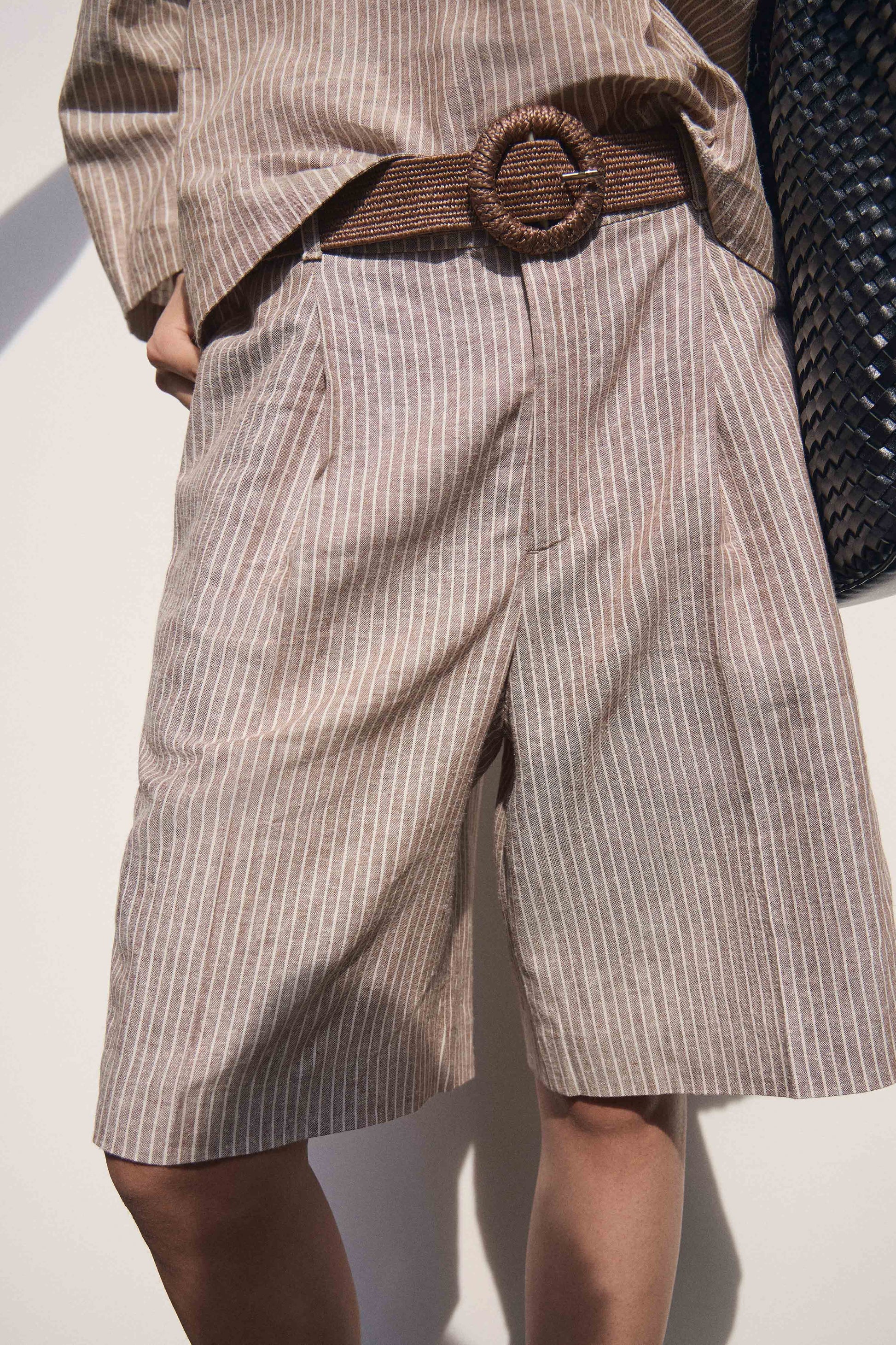 BEIGE/BROWN