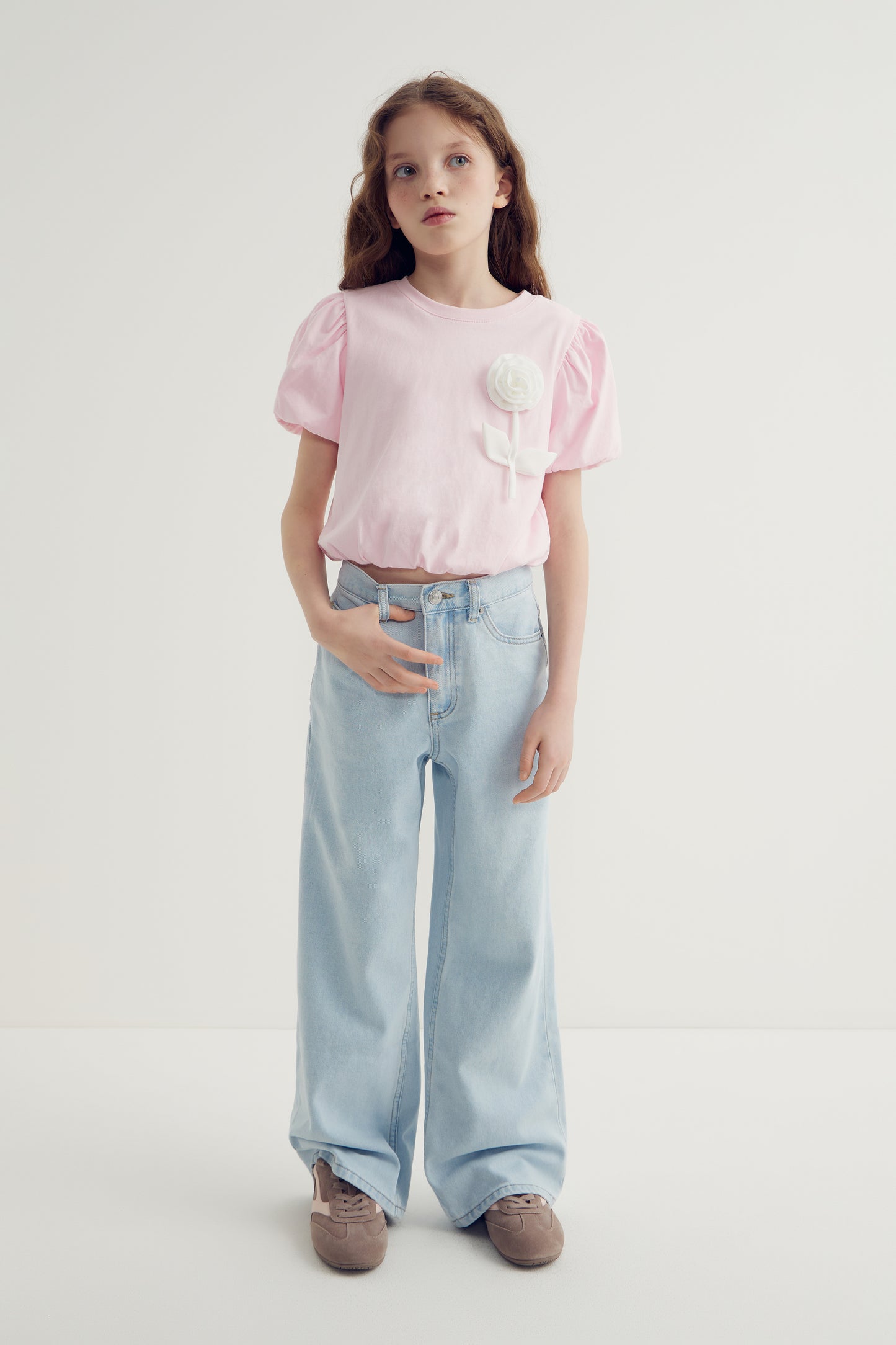 LIGHT PINK