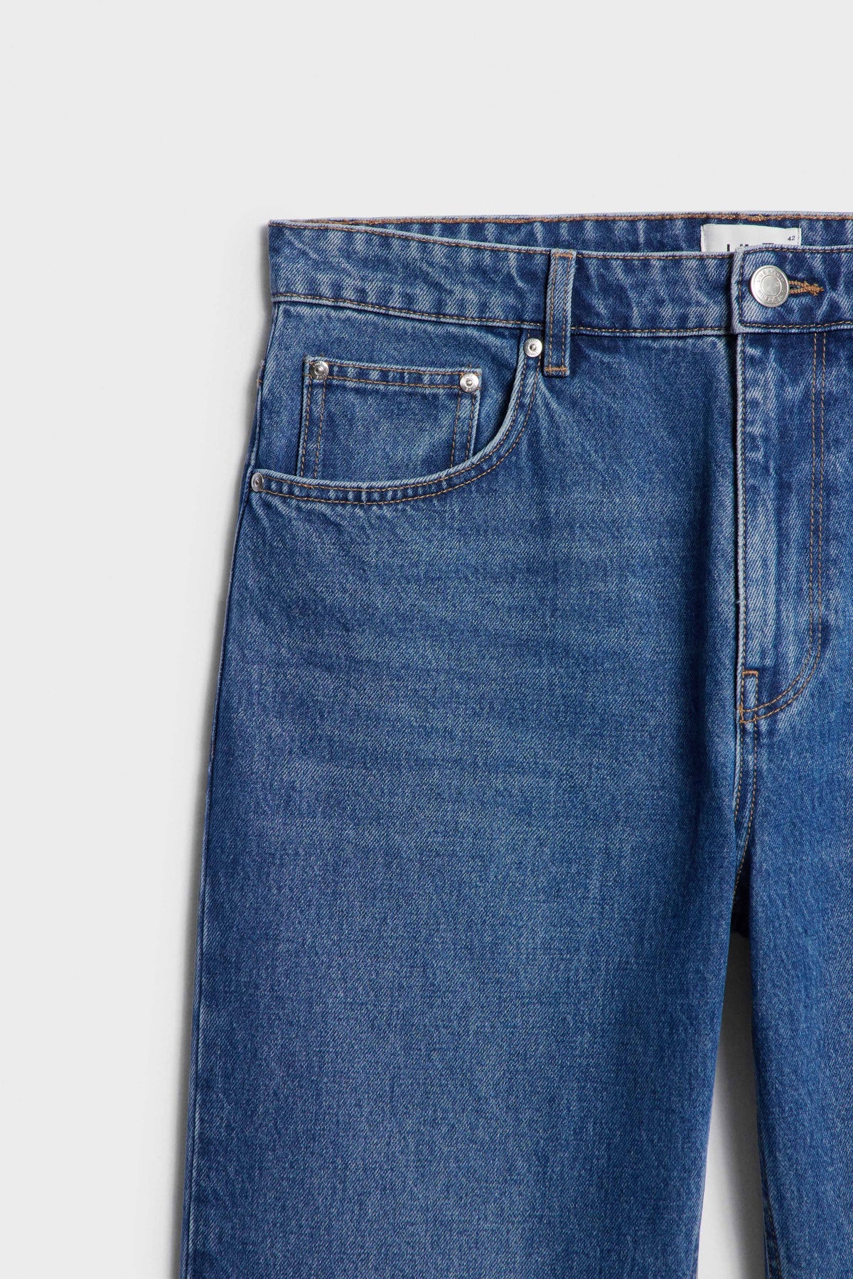 DENIM BLUE