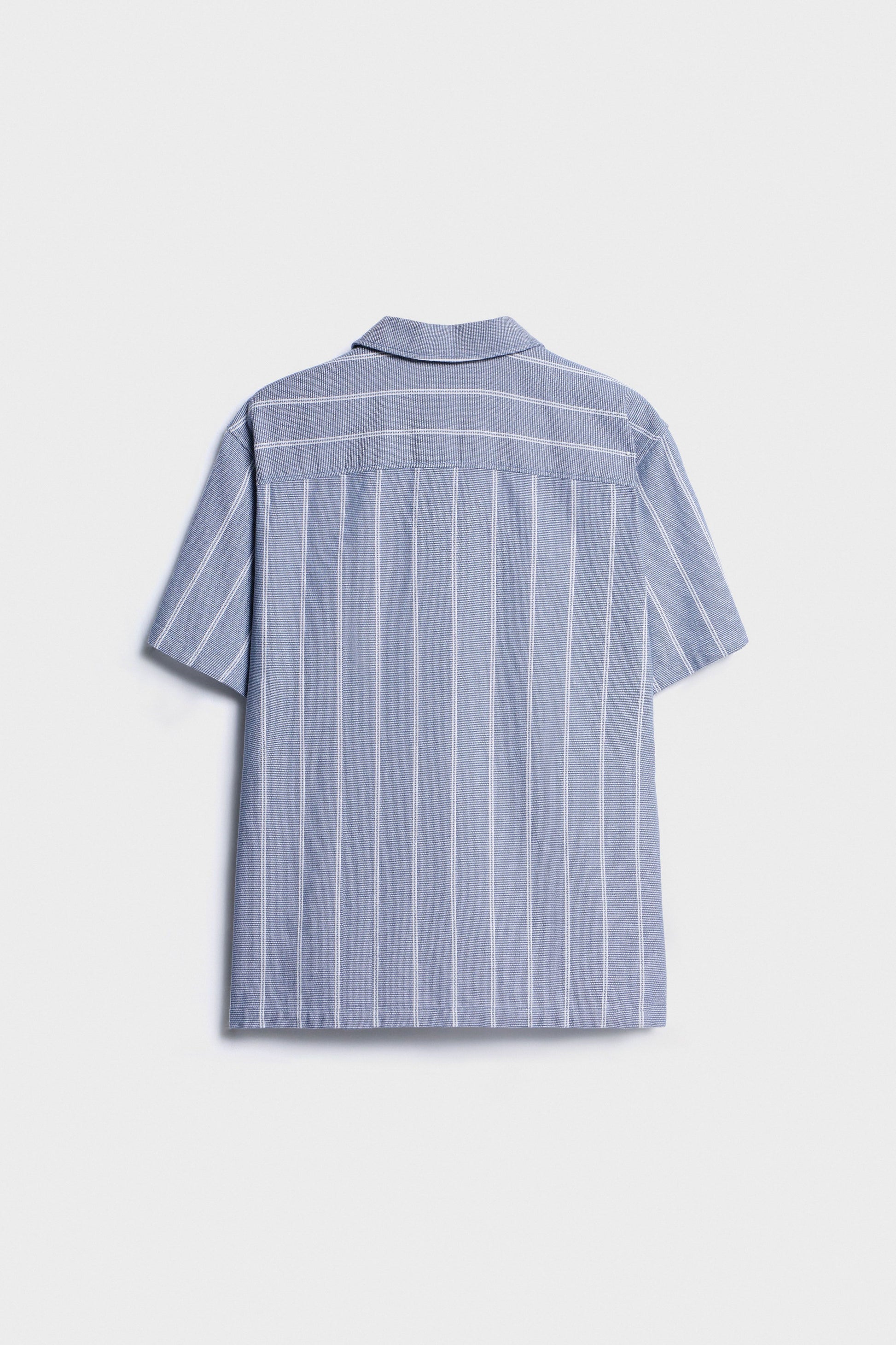 LIGHT BLUE/WHITE