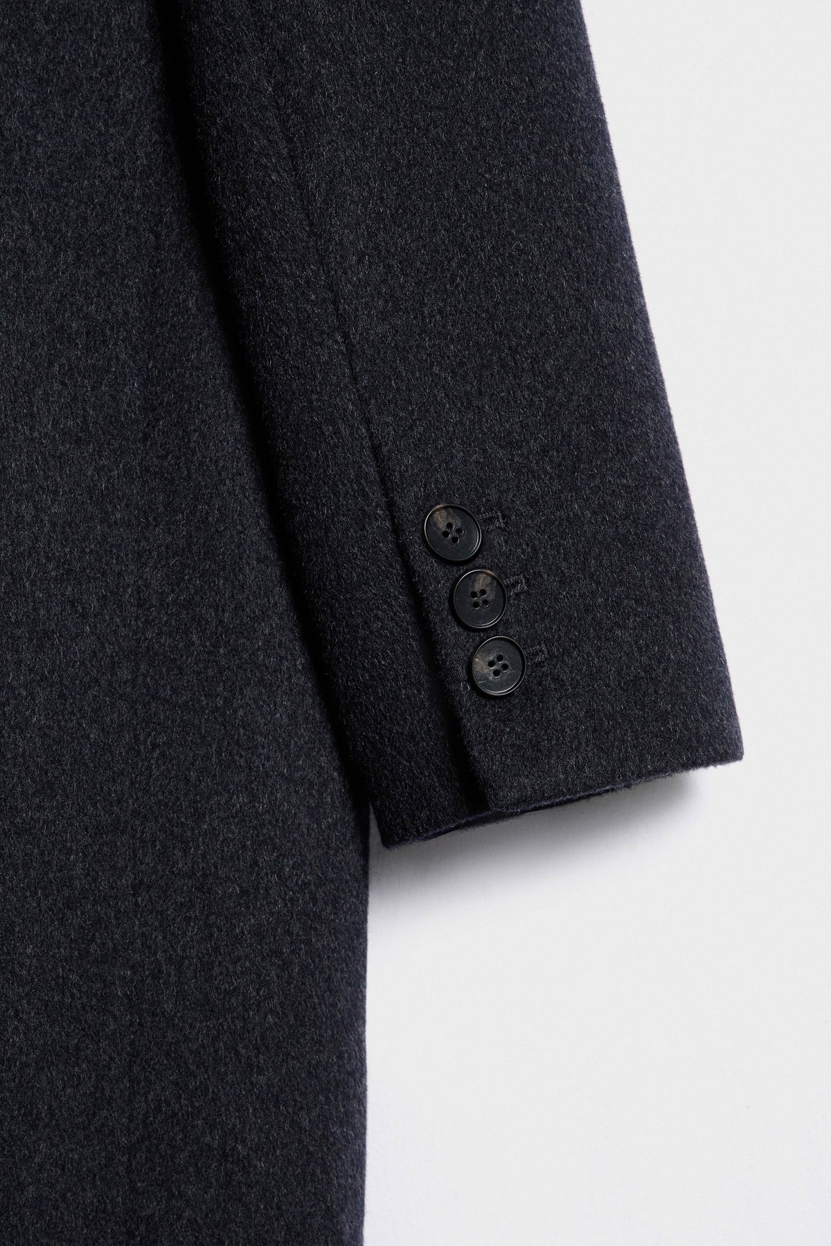 BLACK MELANGE