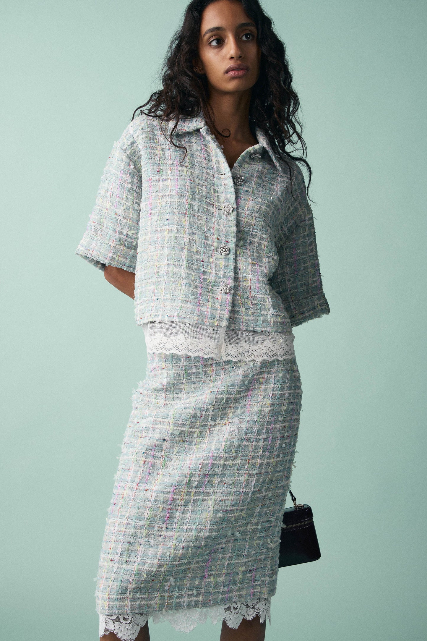MULTICOLOR