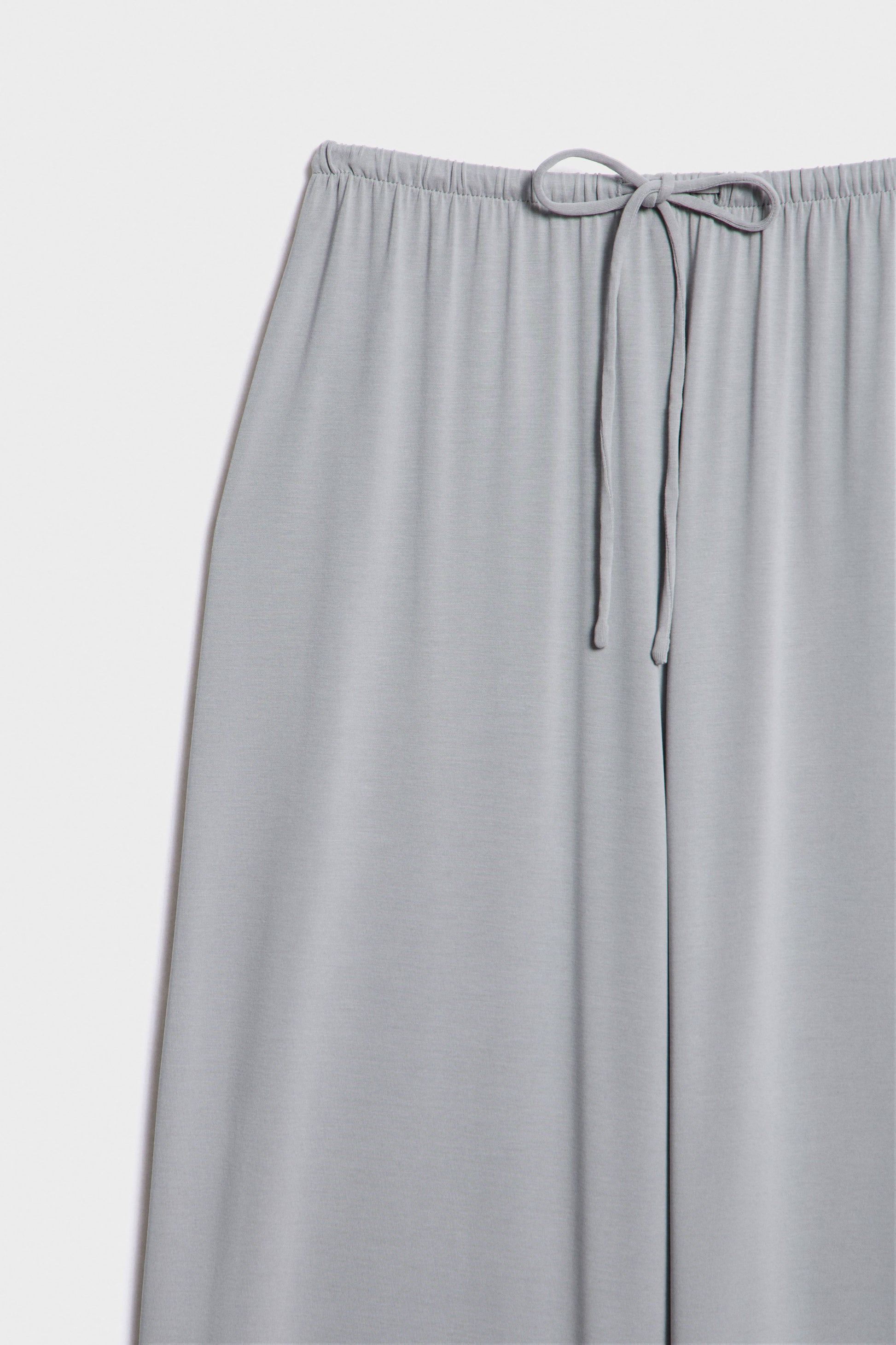 GREY BLUE