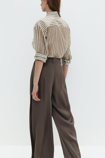GRAY BROWN